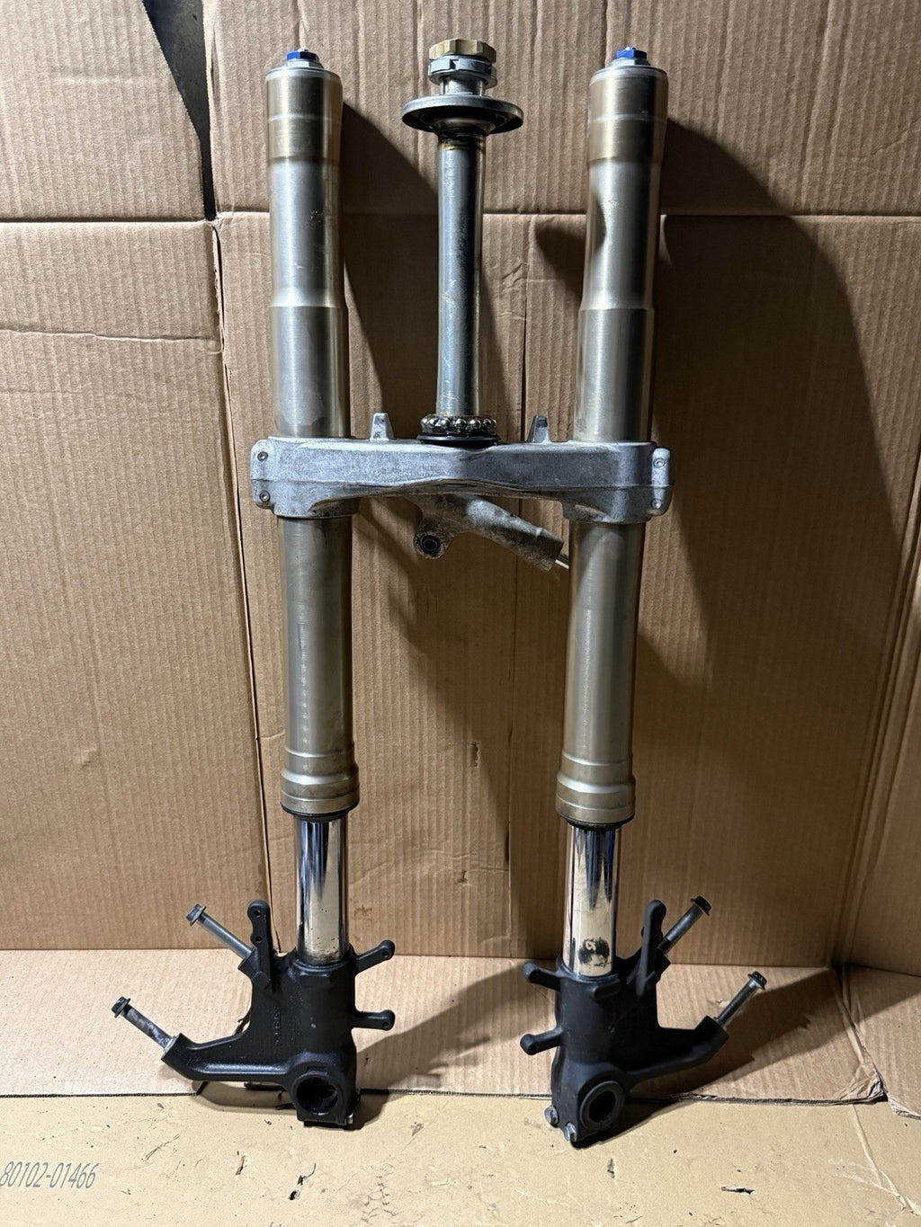 06-07 Suzuki GSXR600 GSX-R600 K6 K7 OEM Front Fork Lower Triple Tree 51103-01H000
