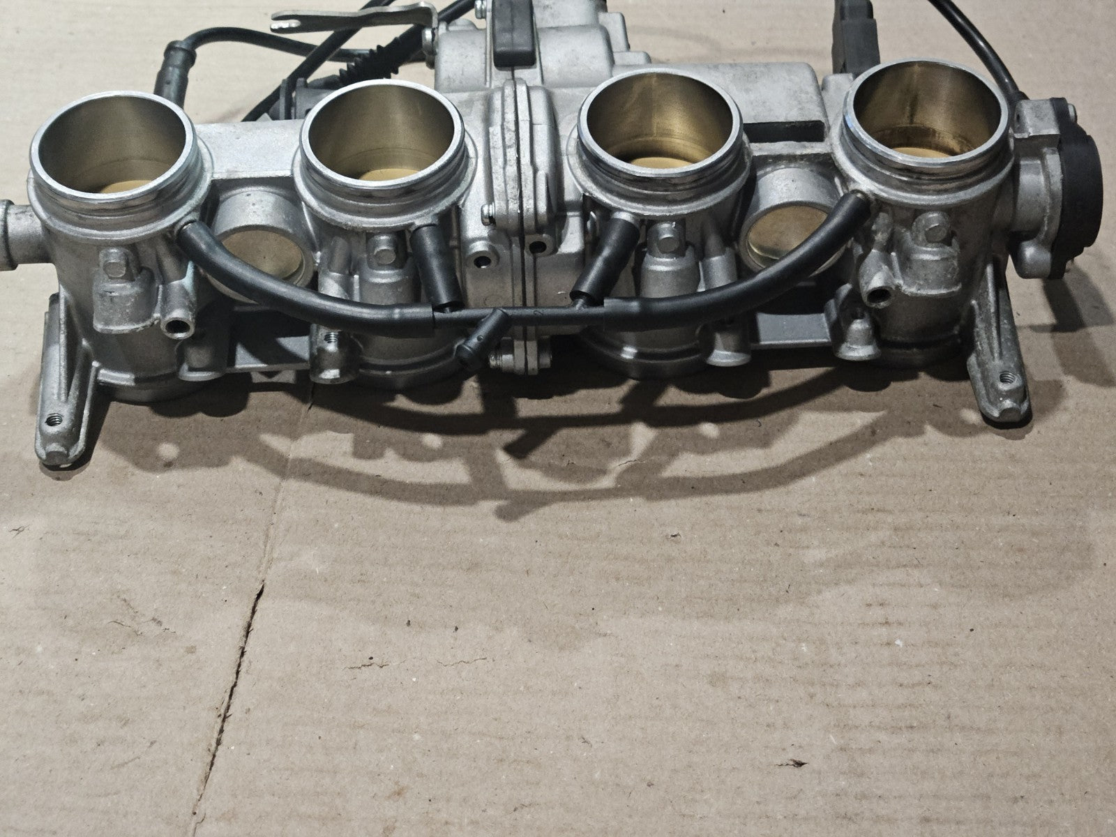 10 11 12 13 14 BMW S10000RR S 1000 RR OEM Throttle Bodies Body INTAKE FUEL PARTS