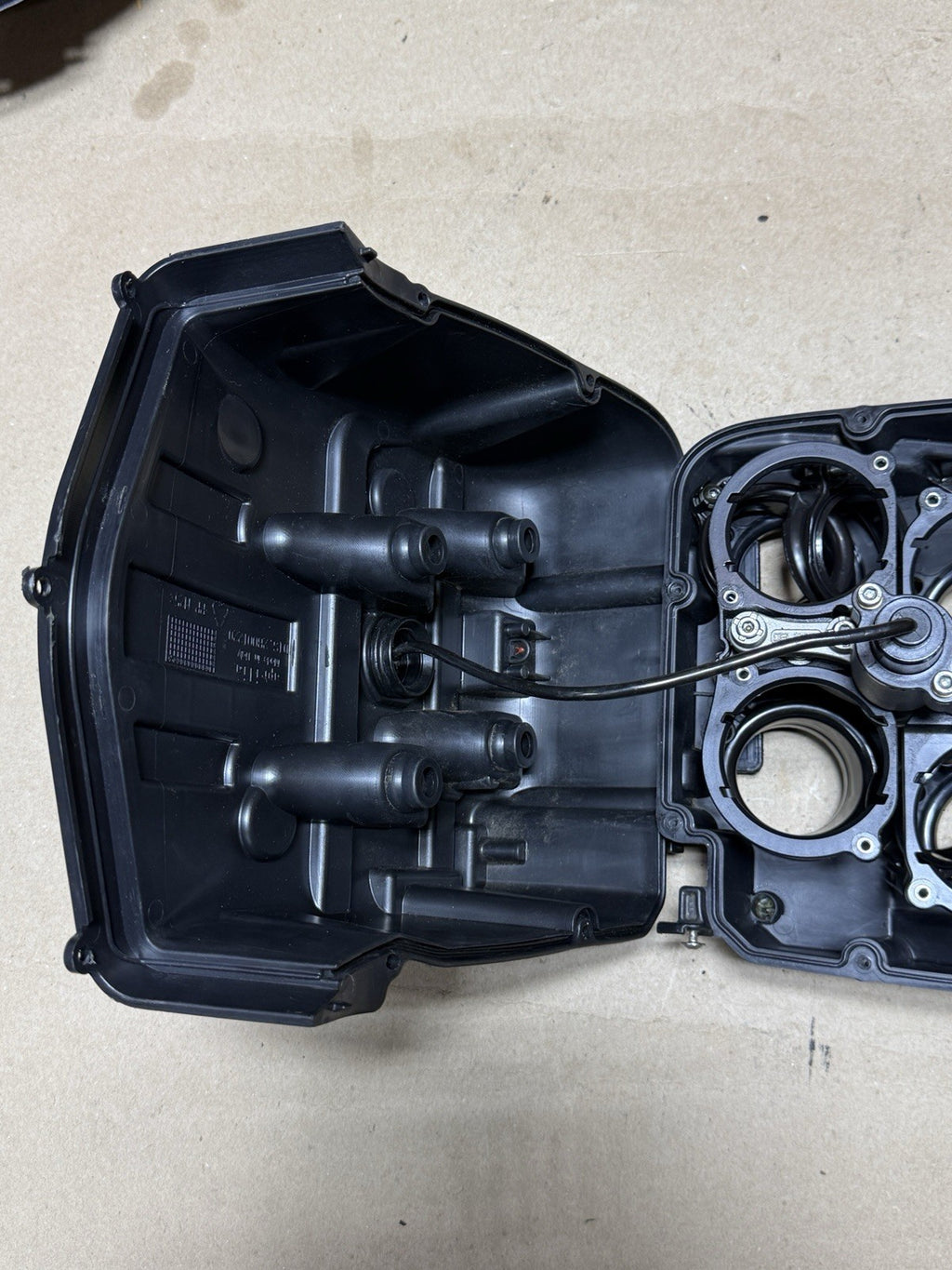 2015-2018 Aprilia RSV4 RR RF OEM Air Box Intake Airbox Assembly Complete