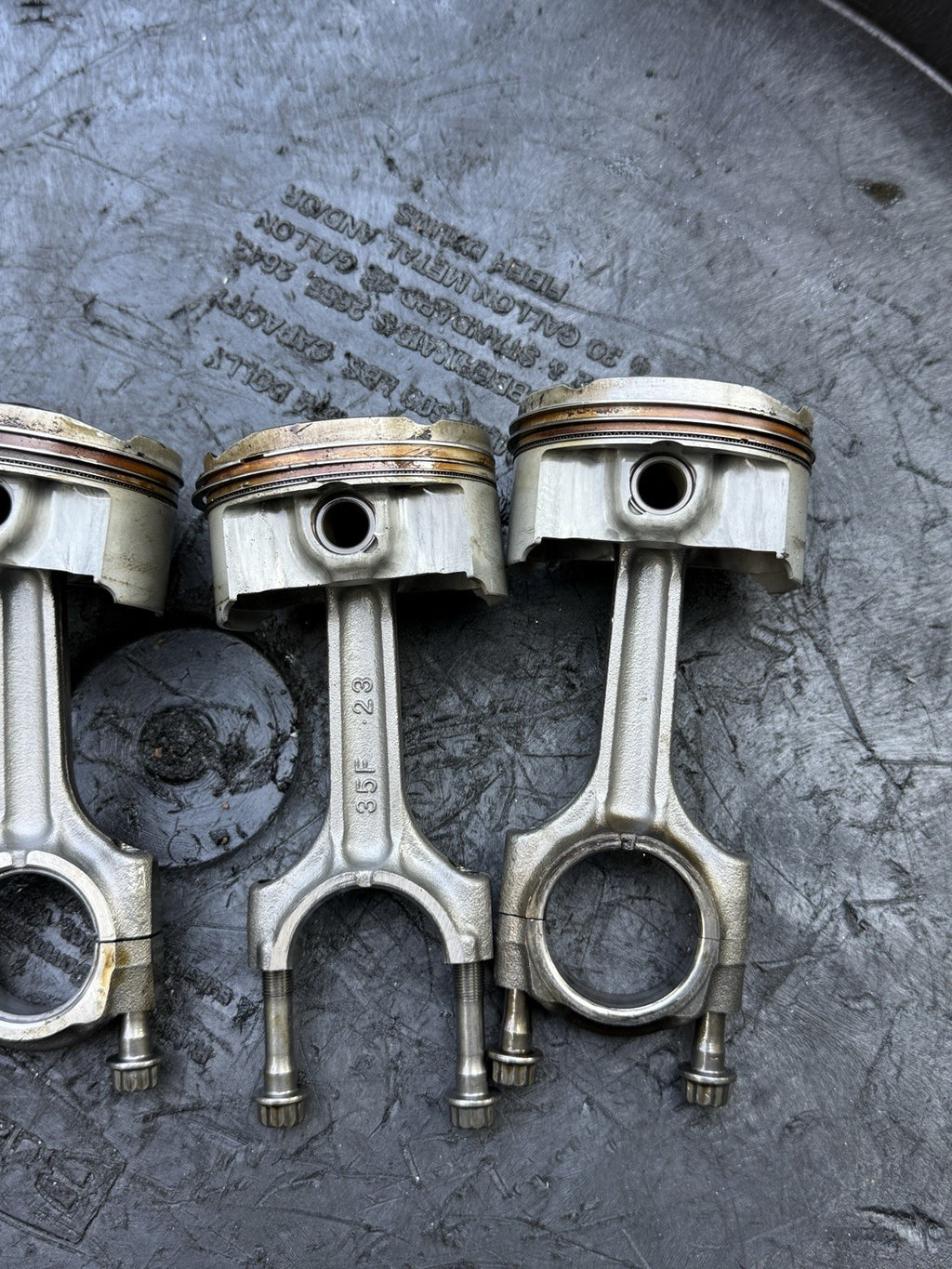 2000-2003 Suzuki GSXR750 OEM Engine Motor Block Pistons Connecting Rods Assembly5