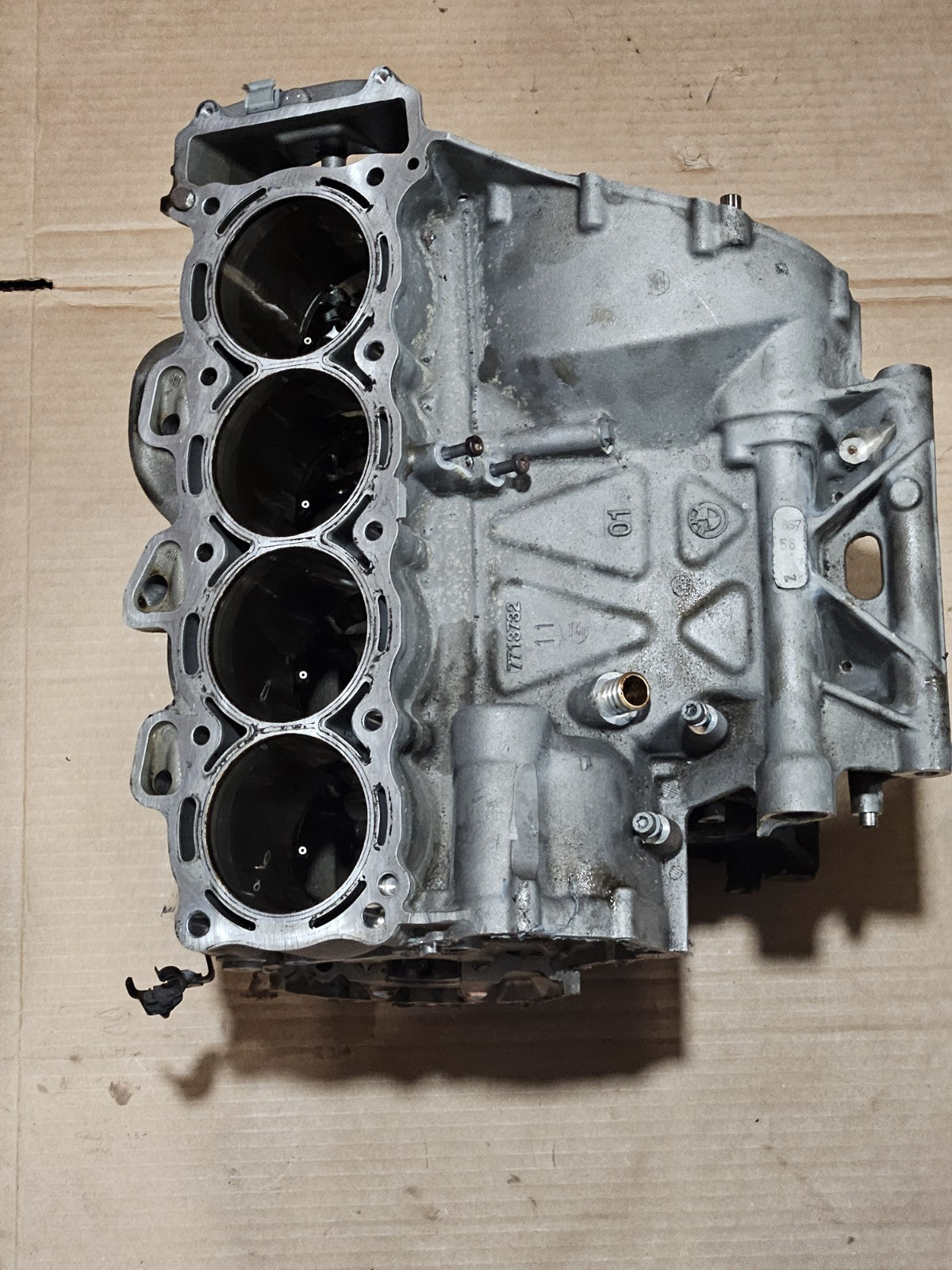 2010-2014 BMW S1000RR Genuine OEM Crankcase Crank Case Engine Block Bottom End