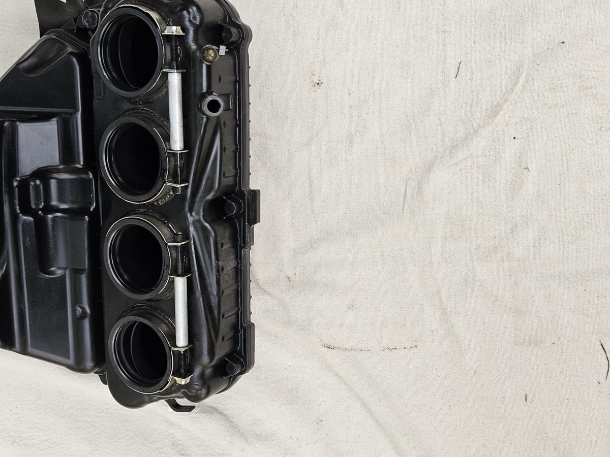 2017 16-20 KAWASAKI NINJA ZX10R ZX10RR OEM AIRBOX AIR INTAKE FILTER BOX10