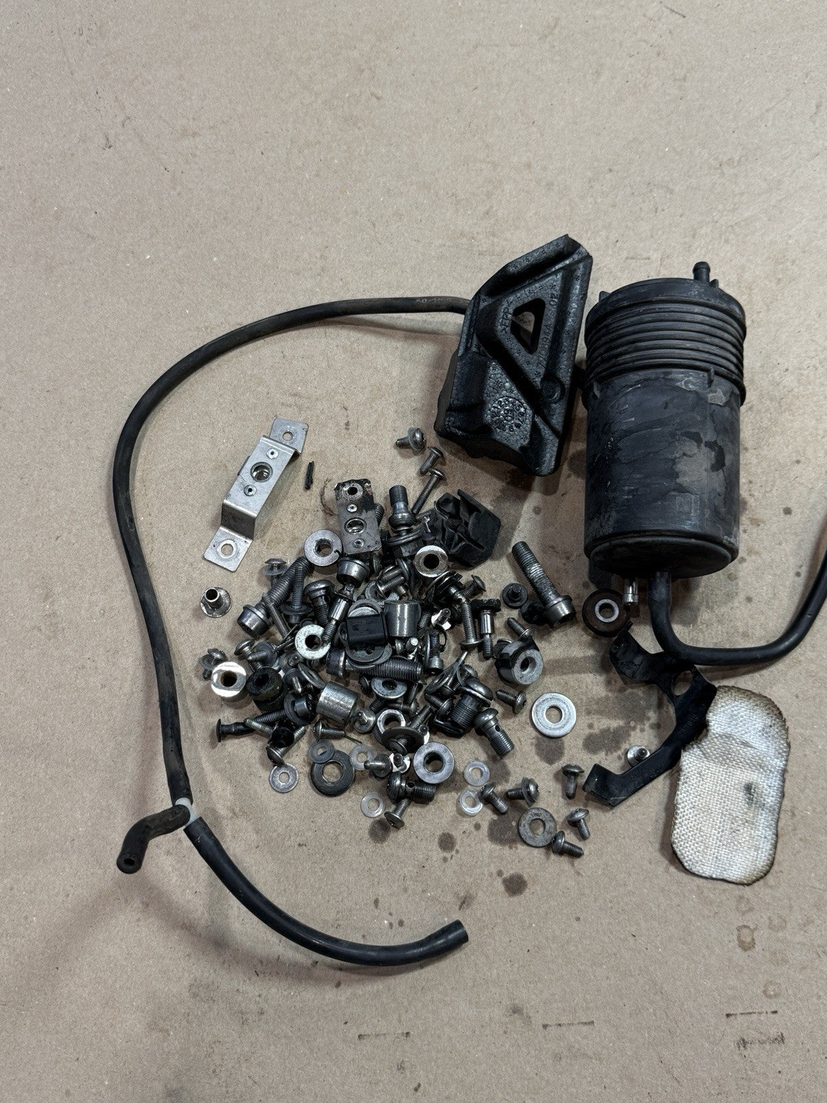 2010-2014 BMW S1000RR OEM MISCELLANEOUS BOLTS SCREWS HARDWARE SET GROMETS