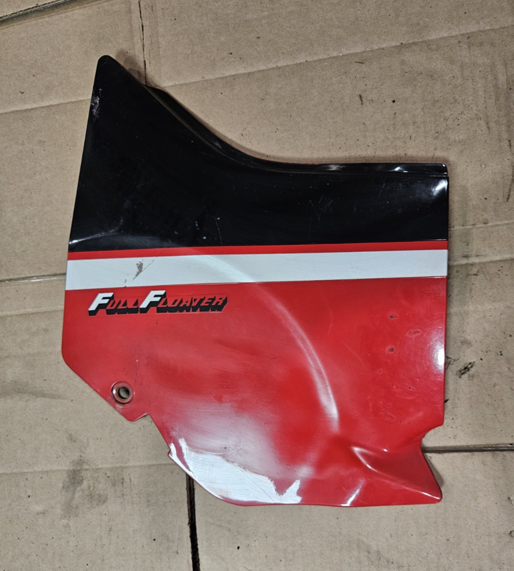 1986-1988 Suzuki GSXR1100 Cowl Side Cover Fairing Panel Body Frame
