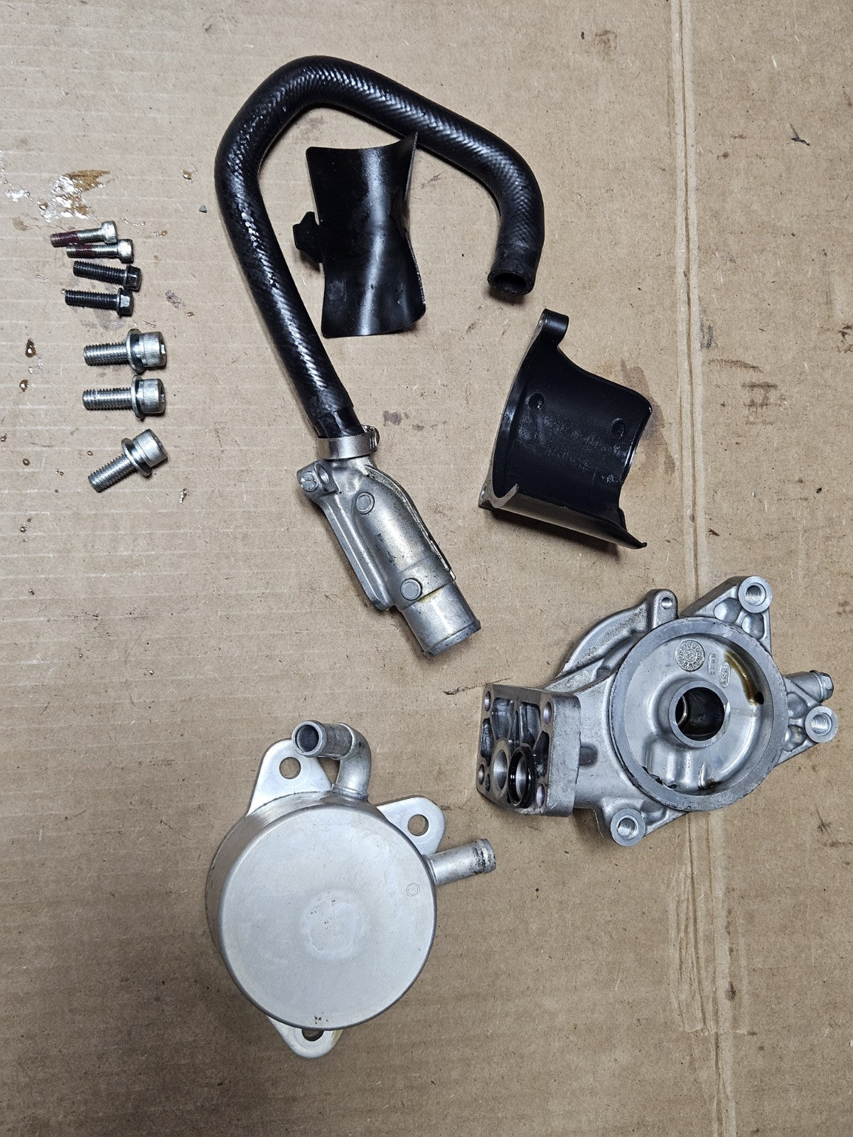 2013-2023 KAWASAKI NINJA ZX6R 636 GENUINE OEM ENGINE MOTOR OIL COOLER