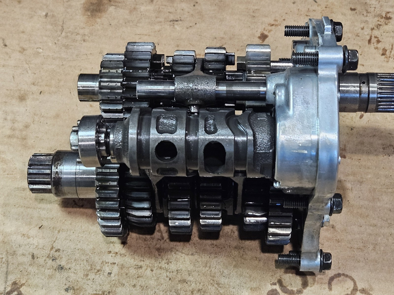 06-07 2006 HONDA CBR1000RR OEM Complete Transmission Assembly