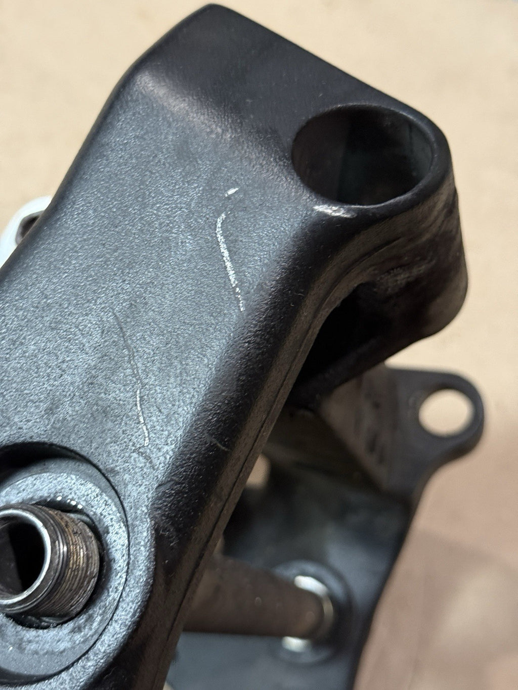 2008-2016 Yamaha YZF R6 OEM Main Frame Chassis Street Legal EZ Register