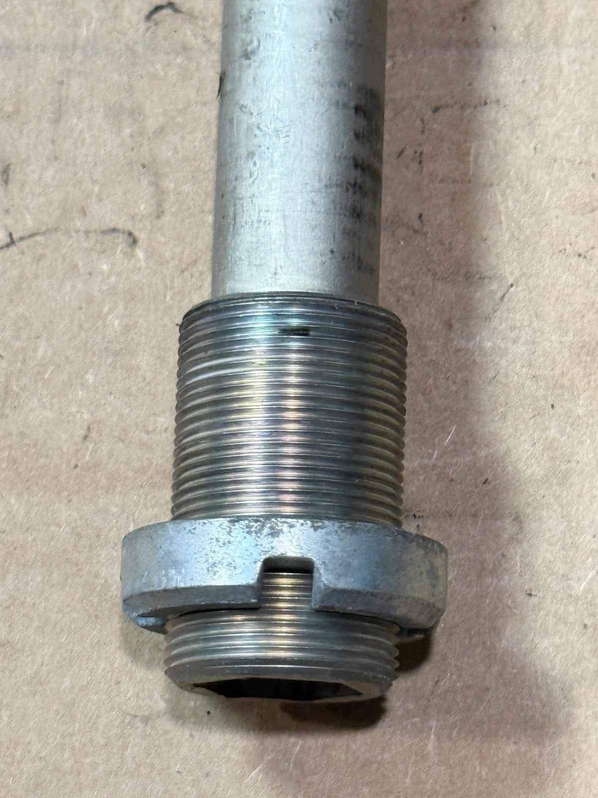 19-23 Kawasaki Ninja ZX6R 636 OEM Swingarm Pivot Bolt Shaft Spindle 33032-00440