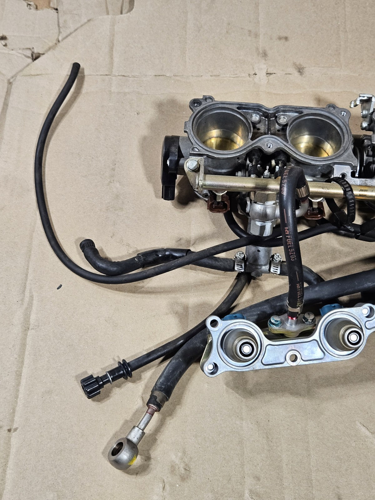 2006-2007 Honda CBR1000RR Fireblade OEM Throttle Bodies Injectors 16401-MEL-A2117
