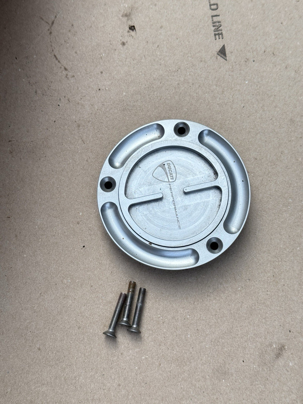 DUCATI 2000 996SPS Ducati Performance Quick Release Tank Cap 4000km 748 916 998 