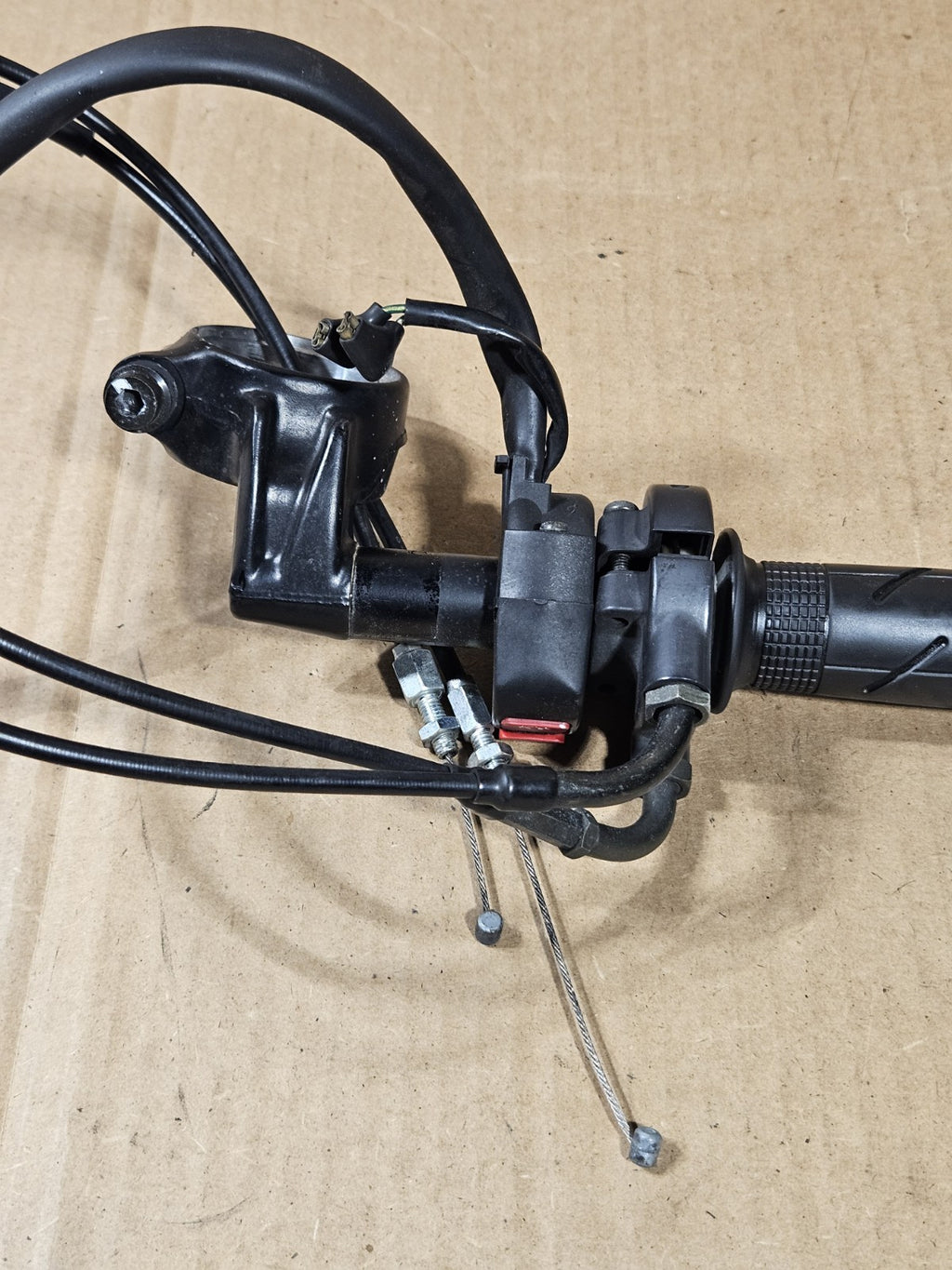 2005-2007 Honda CBR1000RR OEM Right Clip-On Bar Throttle Switch 53100-MEL-D0011
