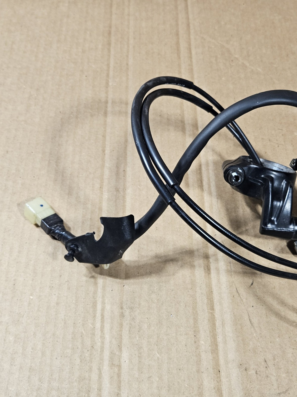 2005-2007 Honda CBR1000RR OEM Right Clip-On Bar Throttle Switch 53100-MEL-D008
