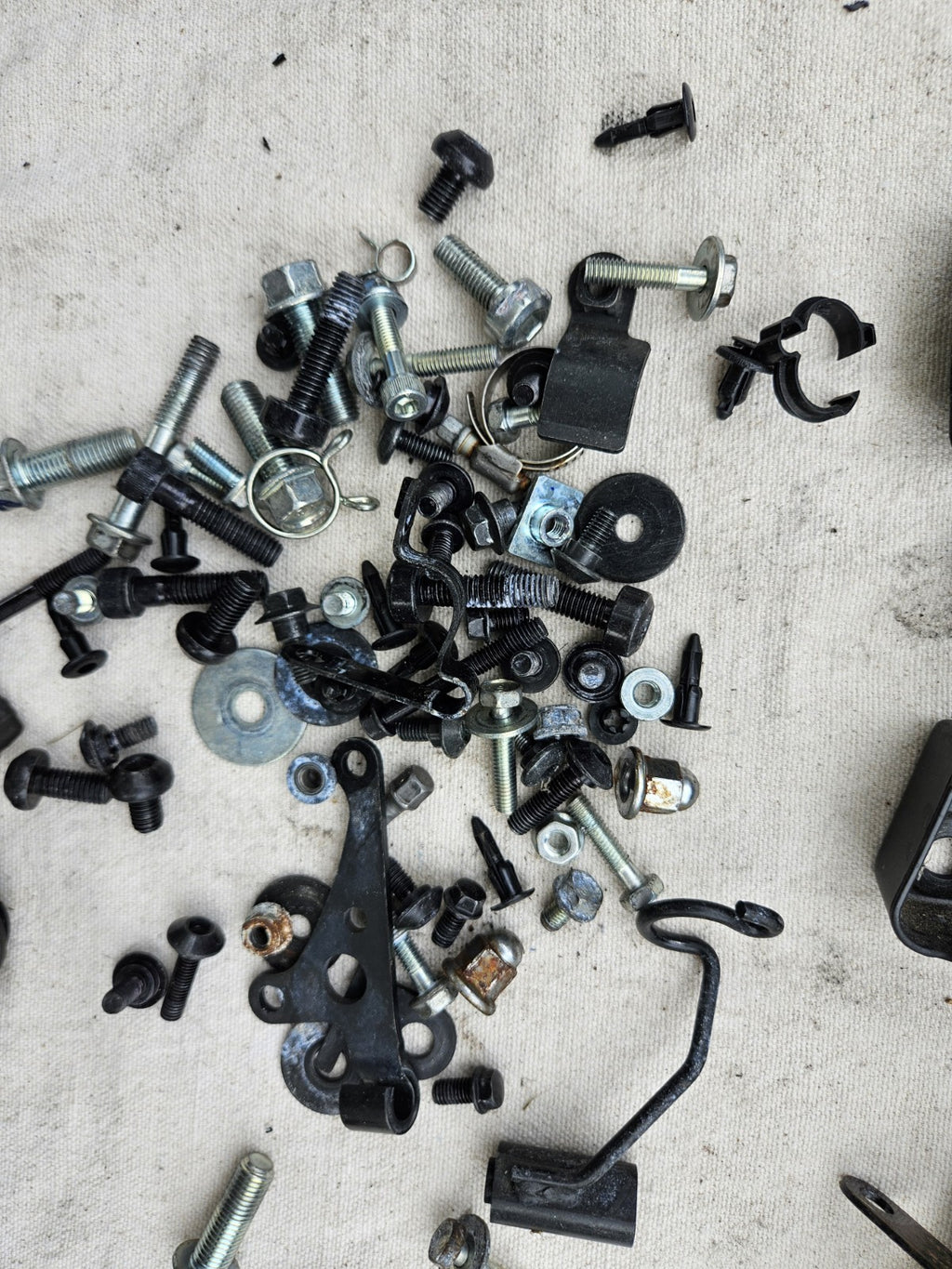 2018 Honda Rebel 300 CMX300 OEM Hardware Lot Nuts Bolts Screws Brackets Washers2