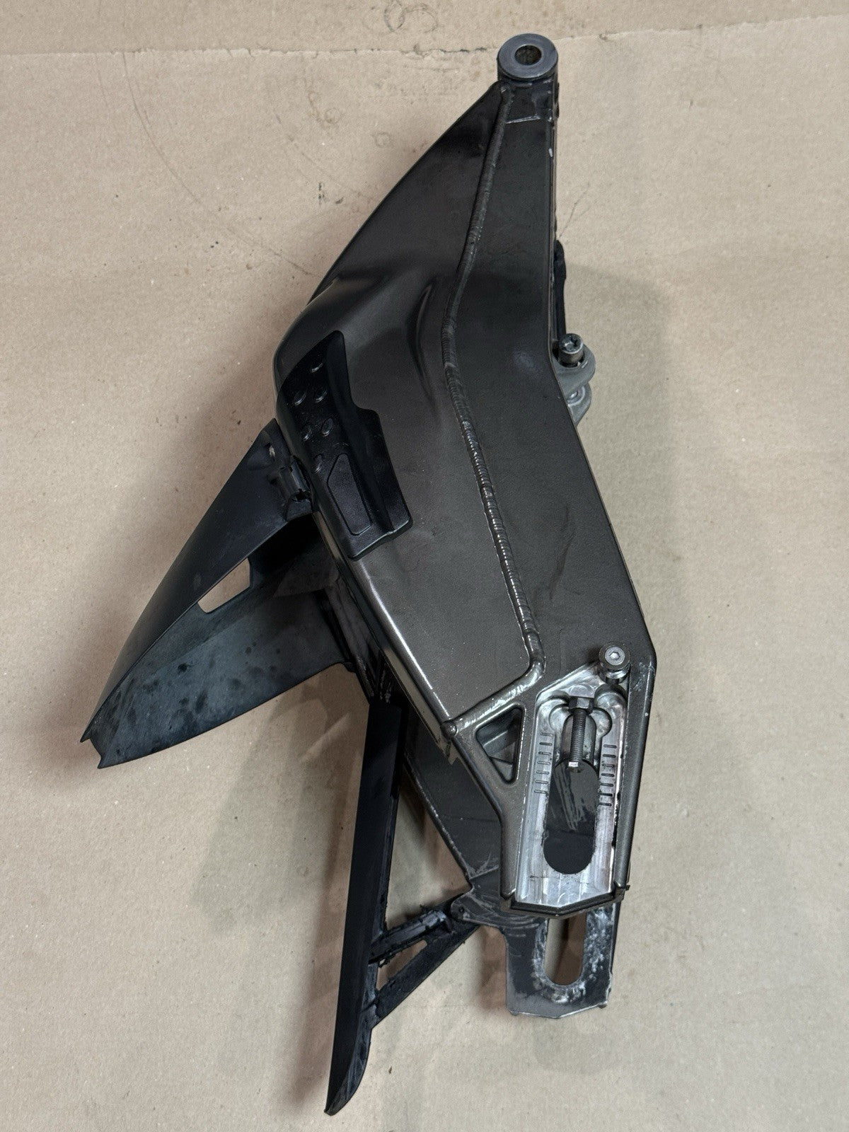 09-14 BMW S1000RR S1000 OEM Rear Swingarm Swing Arm Back Suspension Assembly
