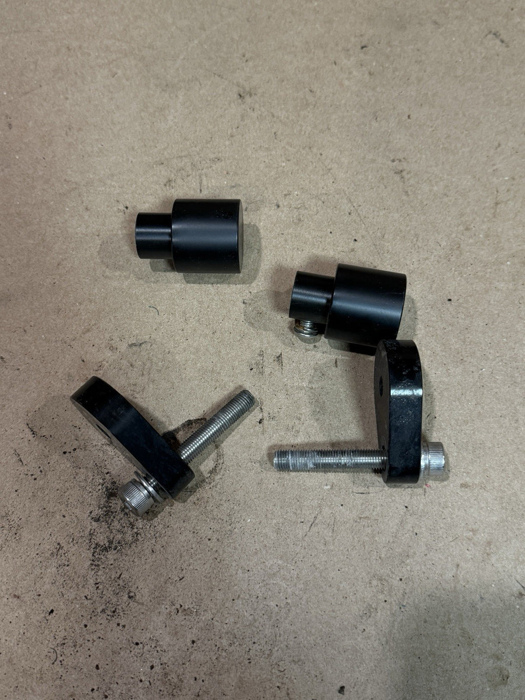 2008-2009 Yamaha YZF-R6 R6 Delrin Frame Sliders Crash Protectors Left Right Pair2