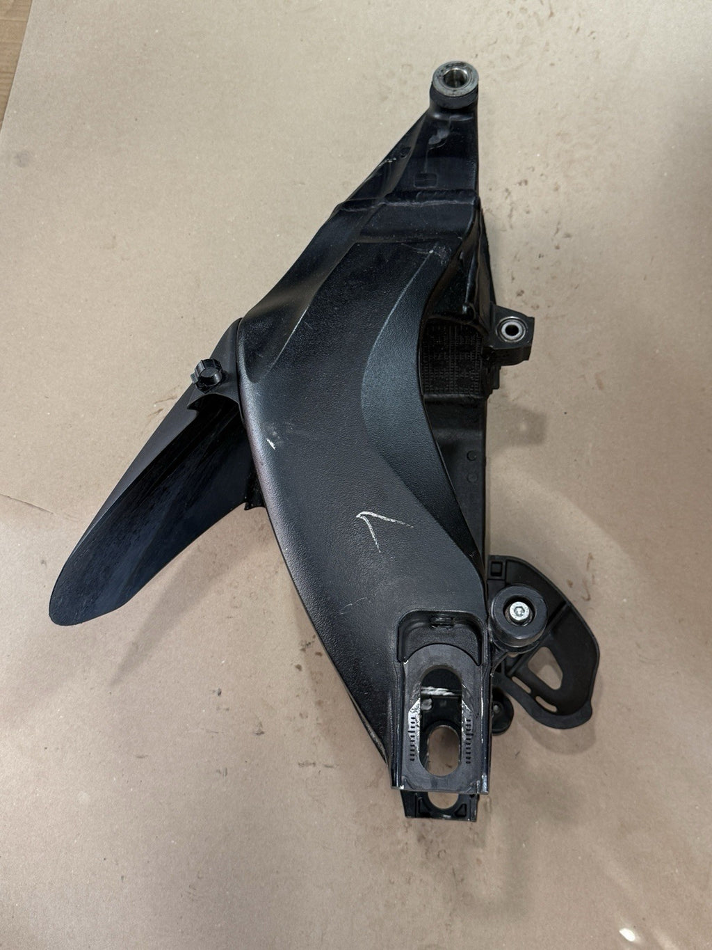 09-16 Suzuki GSXR1000 OEM Rear Swingarm Swing Arm Back Suspension Assembly