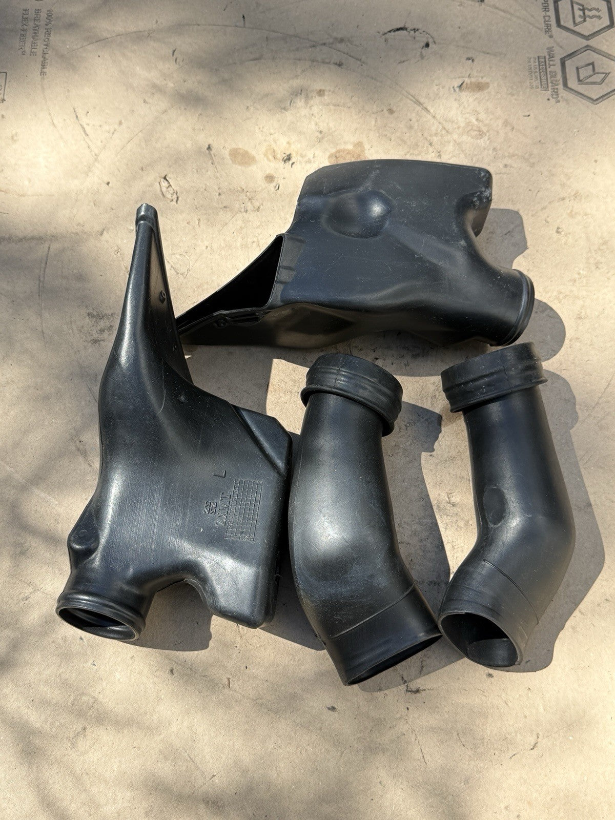 05-06 Honda CBR600RR Aftermarket Ram Air Intake Duct Tube Snorkel Cowl Inlet