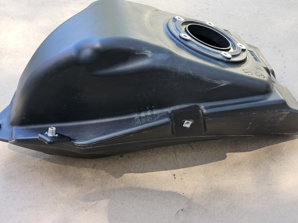 2017 Kawasaki KX450F OEM Fuel Gas Tank 51001-0829 Stock Dirt Bike Tank