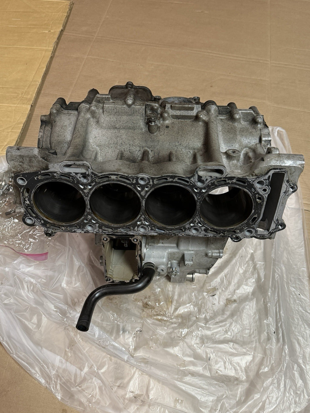 11-15 KAWASAKI NINJA ZX10R OEM ENGINE MOTOR CRANKCASE CRANK CASES BLOCK14