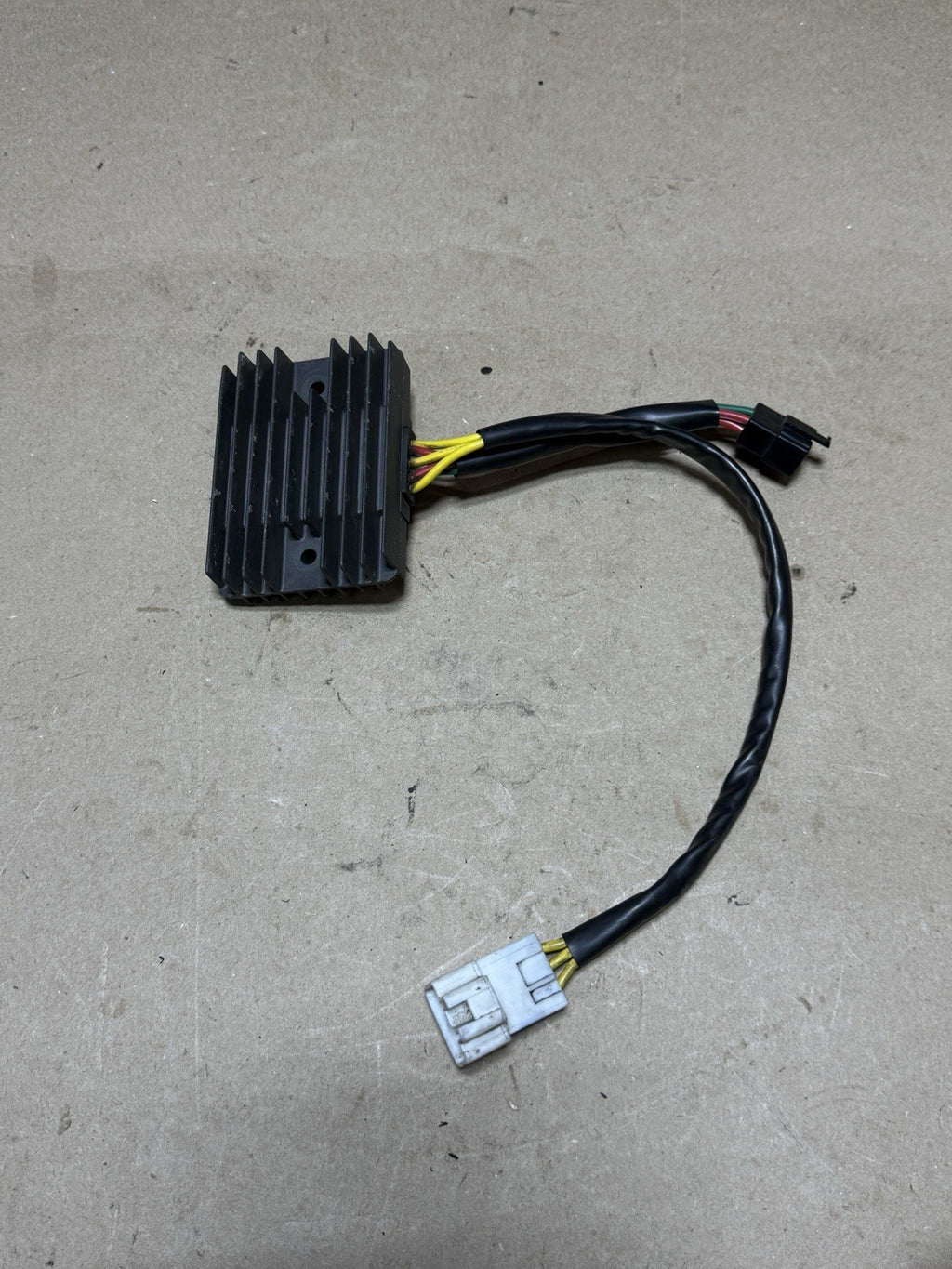 15-19 Aprilia RSV4 OEM Rectifier Voltage Regulator Charging Unit