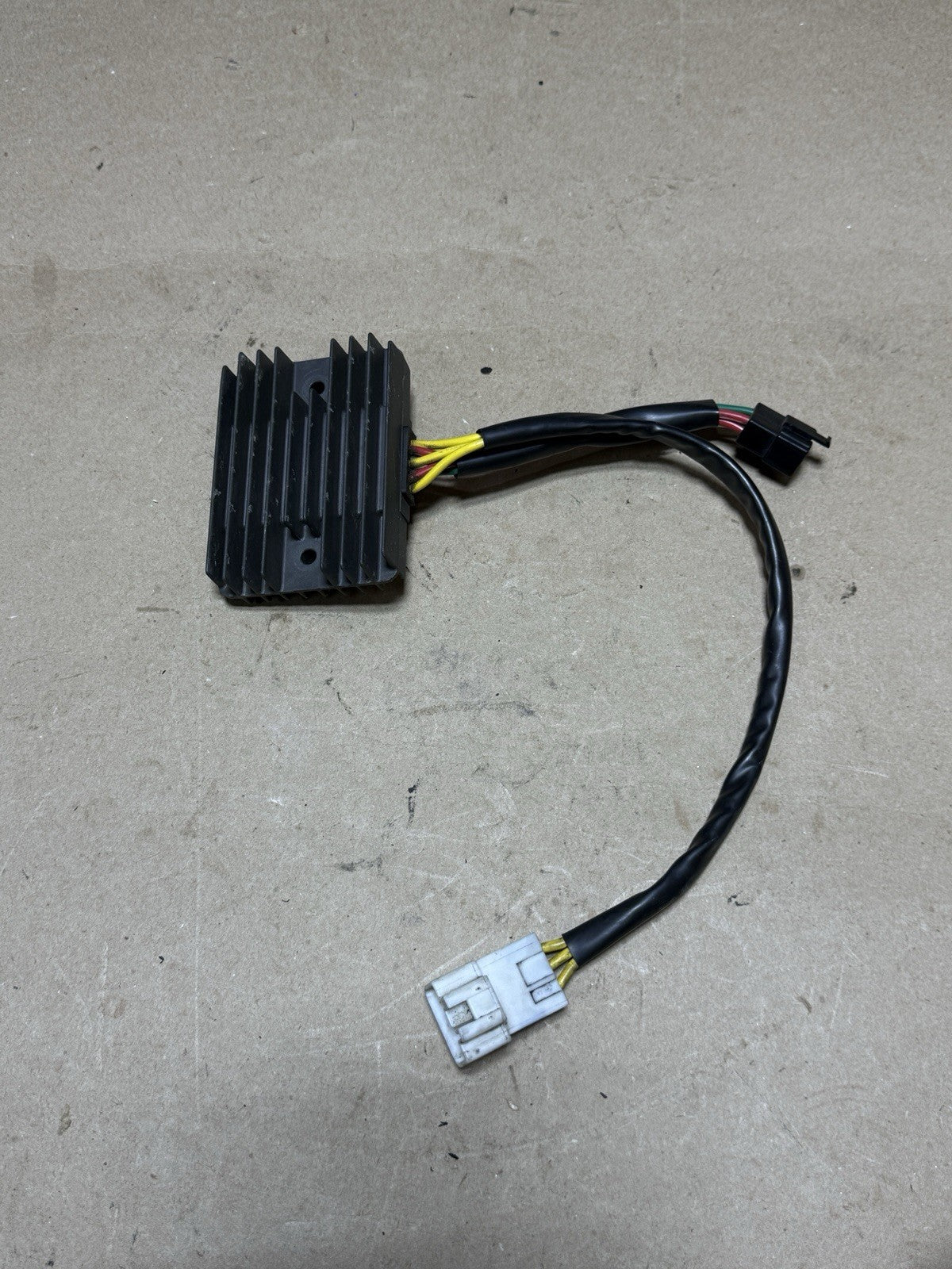 15-19 Aprilia RSV4 OEM Rectifier Voltage Regulator Charging Unit