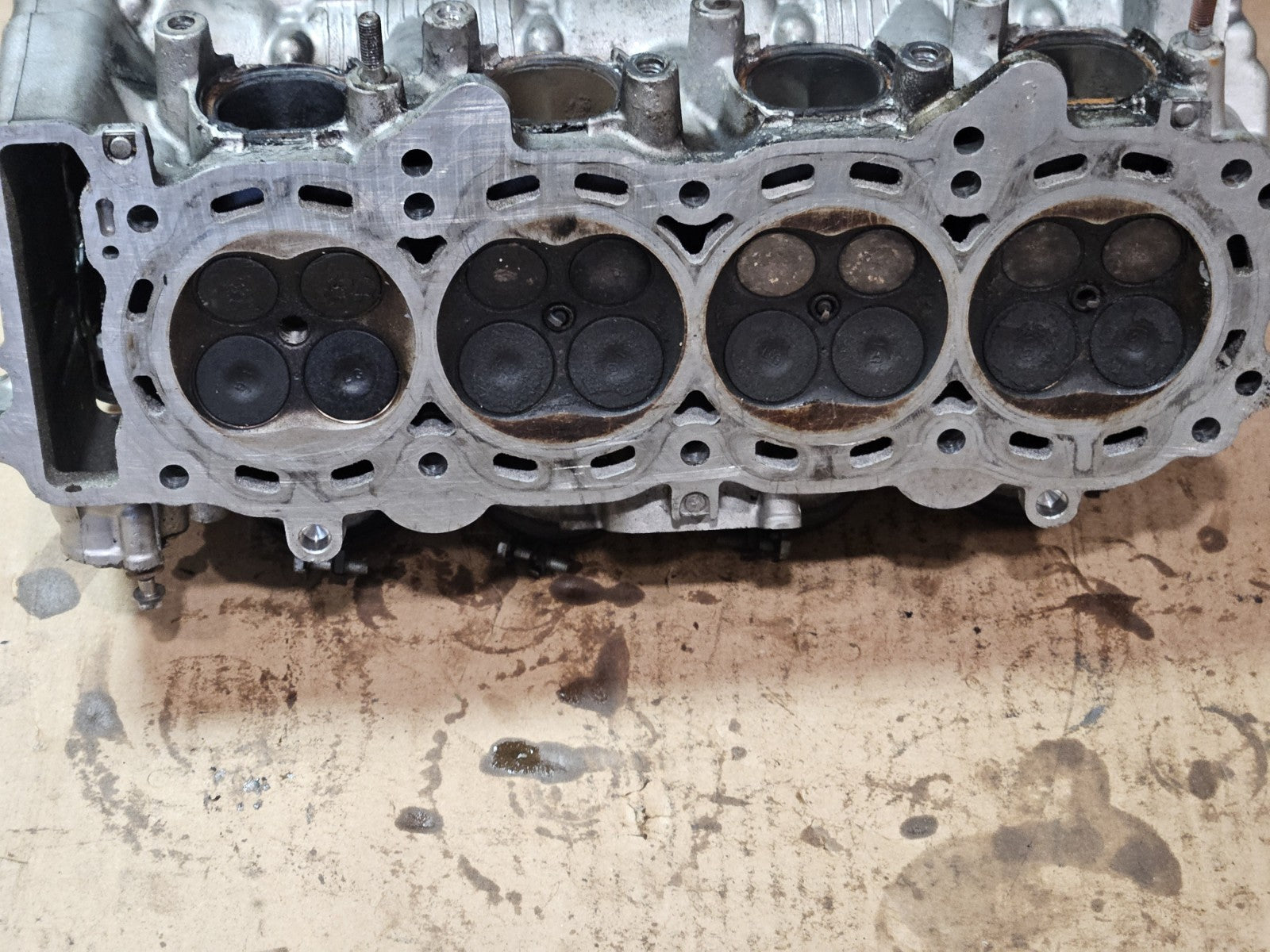 06-07 2006 Honda CBR1000RR CBR 1000RR OEM Cylinder Head 12010-MEL-D20 PARTS