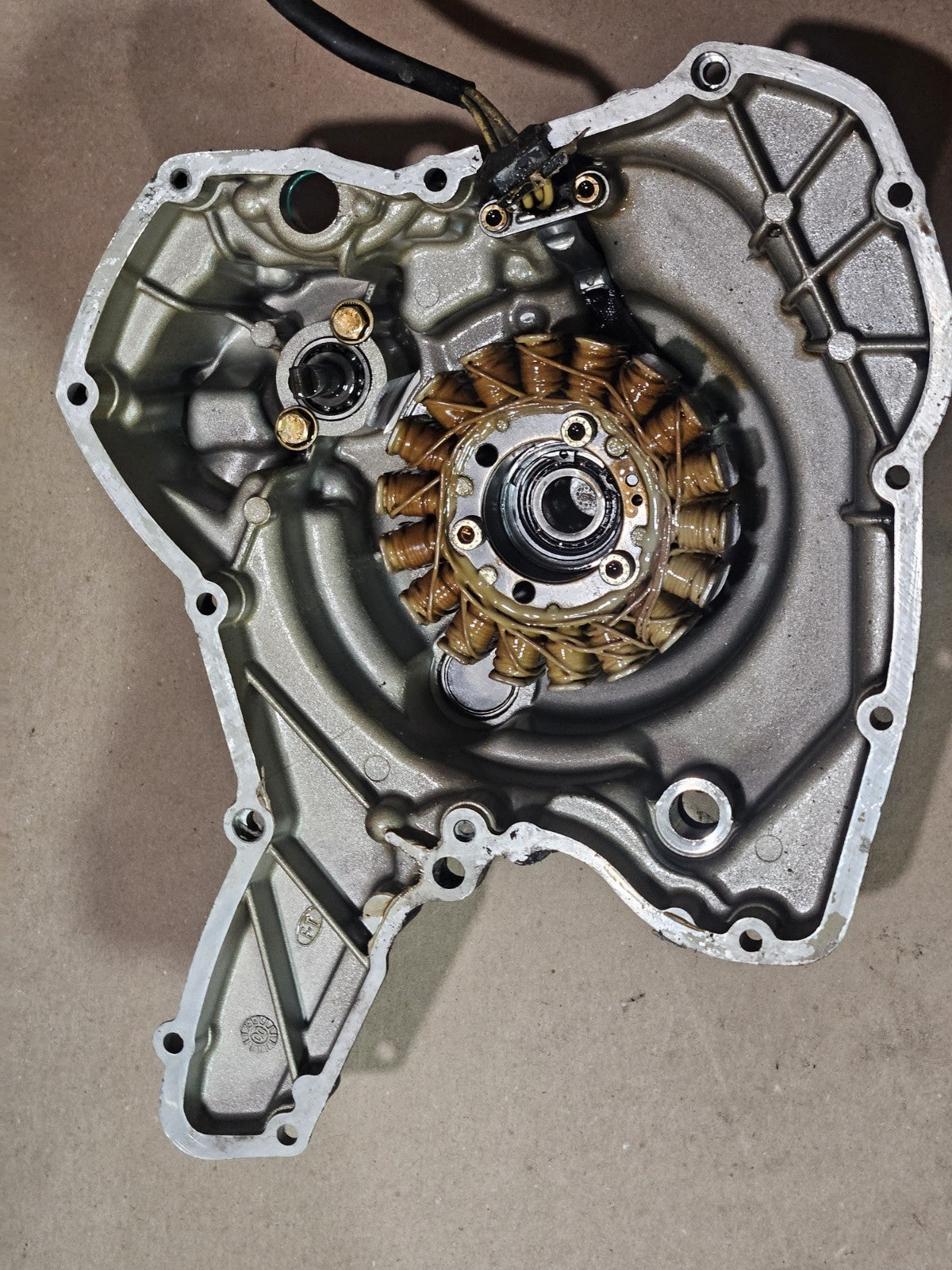94-05 Ducati 748 916 996 998 ST2 ST4 Monster S4 OEM Left Engine Stator Cover