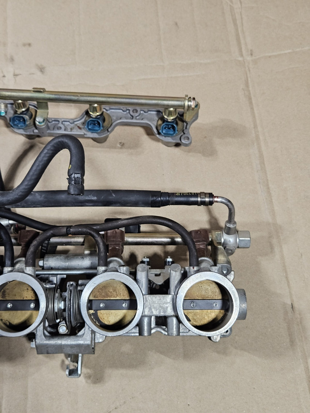 2006-2007 Honda CBR1000RR Fireblade OEM Throttle Bodies Injectors 16401-MEL-A2113