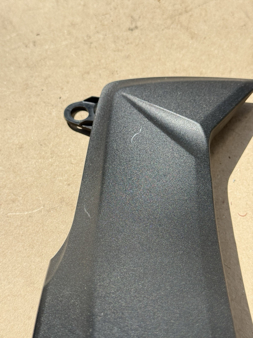 Suzuki GSXR1000 Left Frame Side Cover OEM 2009-2016 47511-47H00