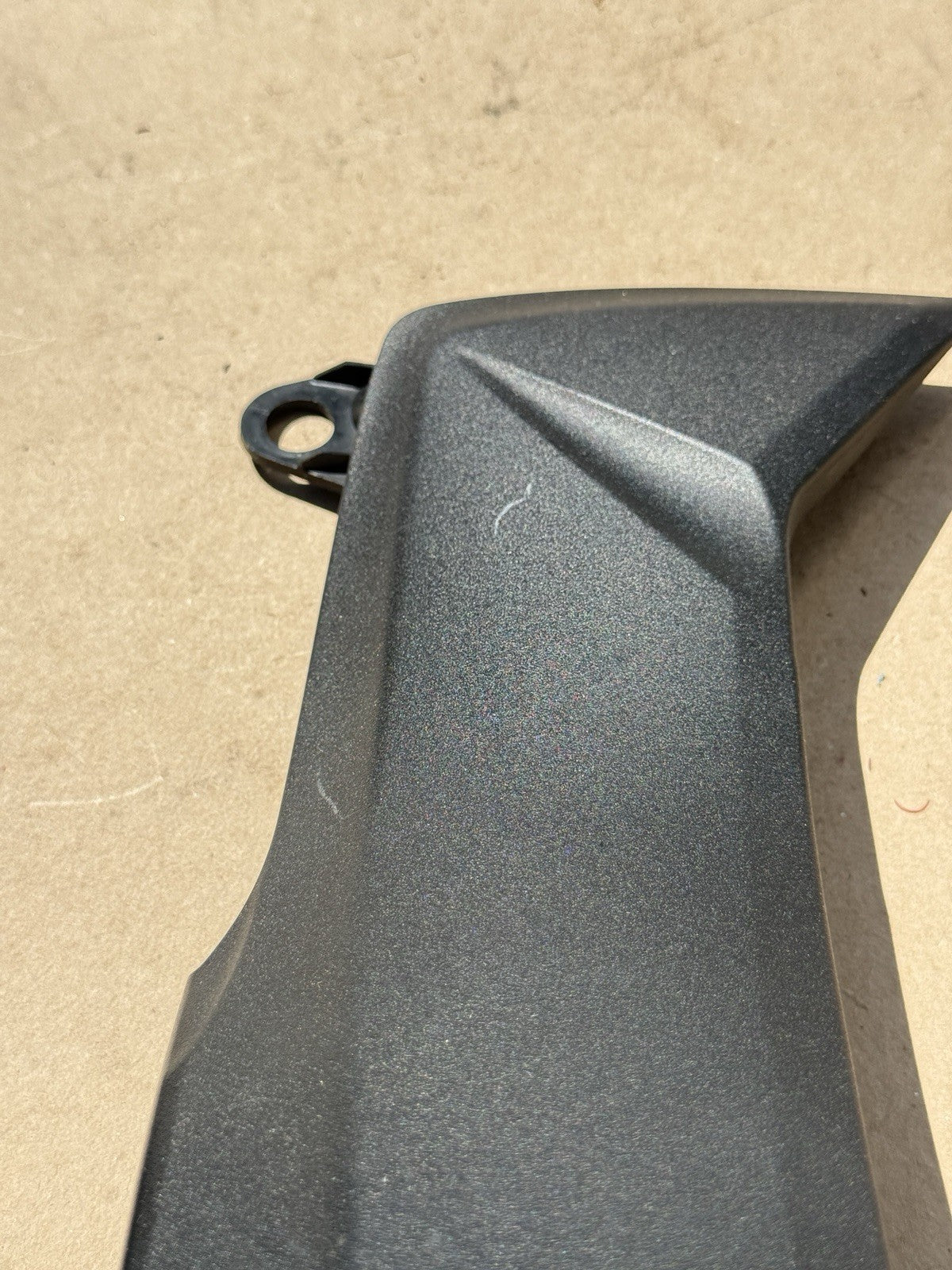 Suzuki GSXR1000 Left Frame Side Cover OEM 2009-2016 47511-47H00