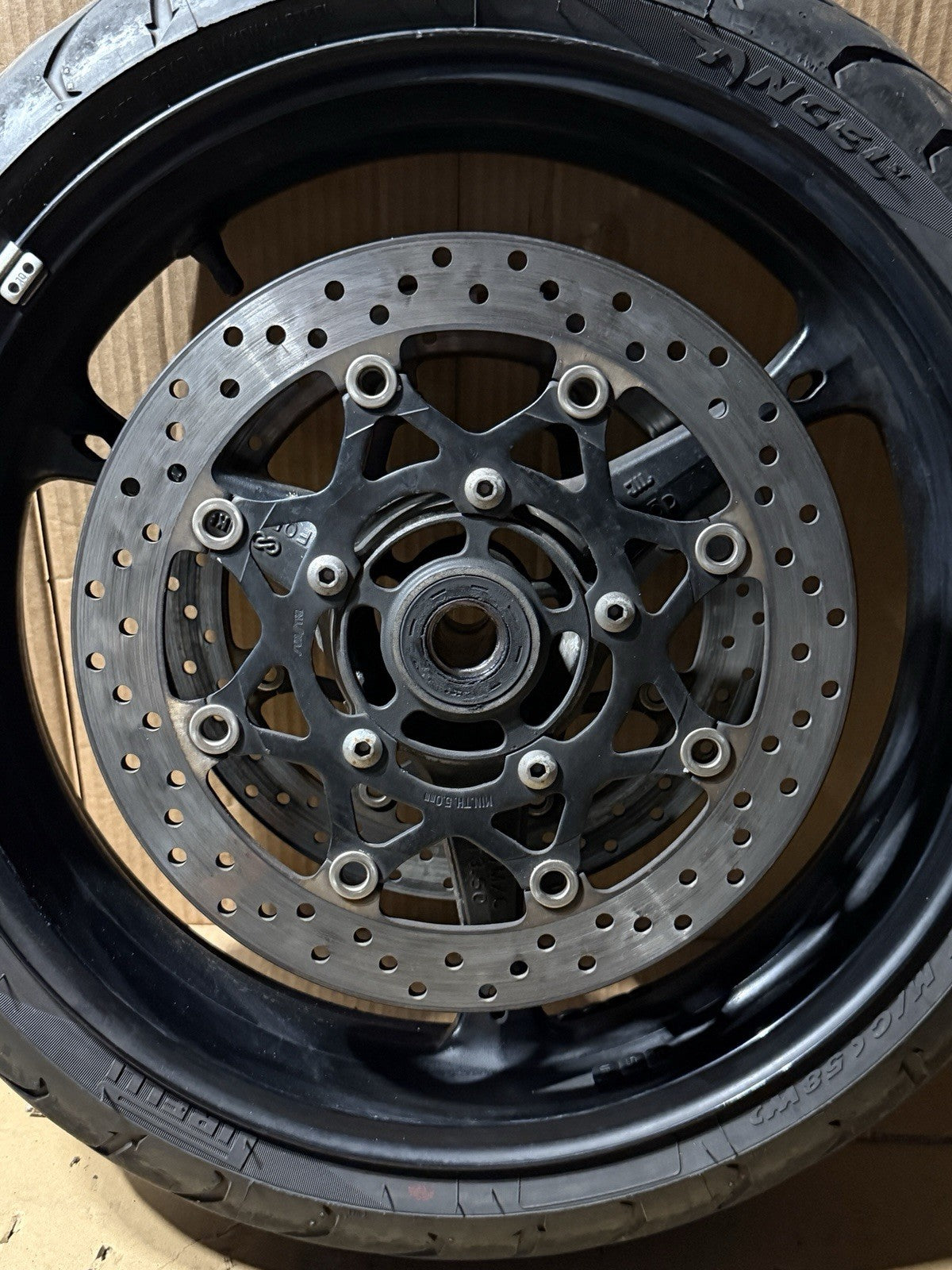 06-07 SUZUKI GSXR 600 750 WHEELS FRONT REAR RIM ROTORS SPROCKET HUB BLACK2
