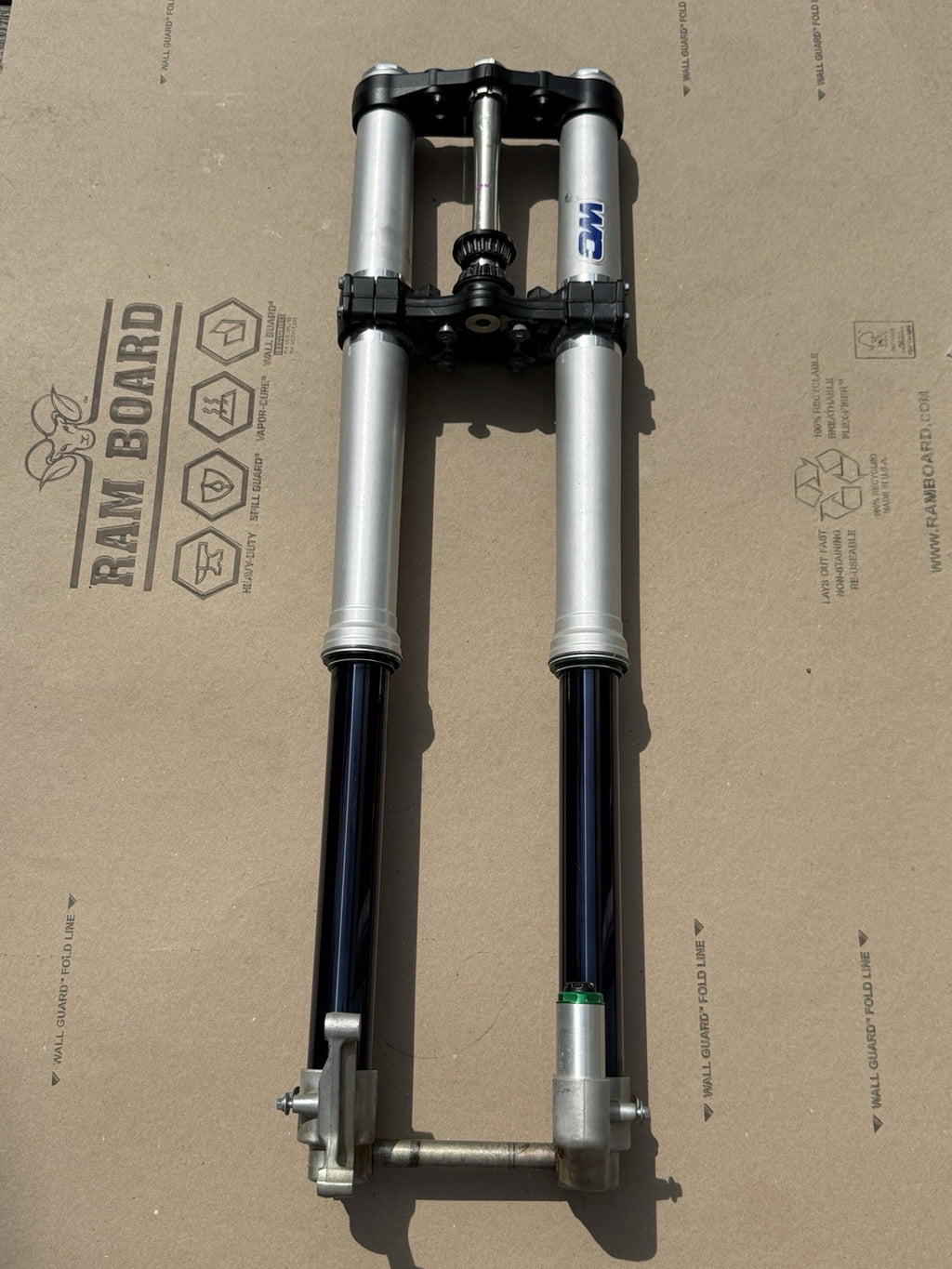 17-18 Kawasaki KX450F OEM Showa SFF Air TAC Forks Tubes Triple Tree Set