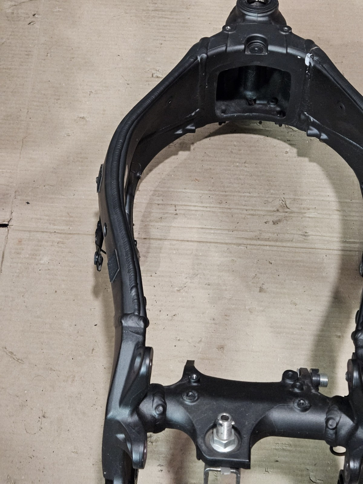 2013-2018 Kawasaki Ninja ZX6R 636 OEM Main Frame Chassis CLEAN TITLE CRACKED