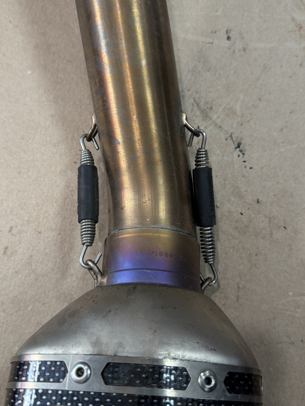 09-16 Suzuki GSXR1000 Aftermarket Akrapovic Full Exhaust System Carbon Muffler