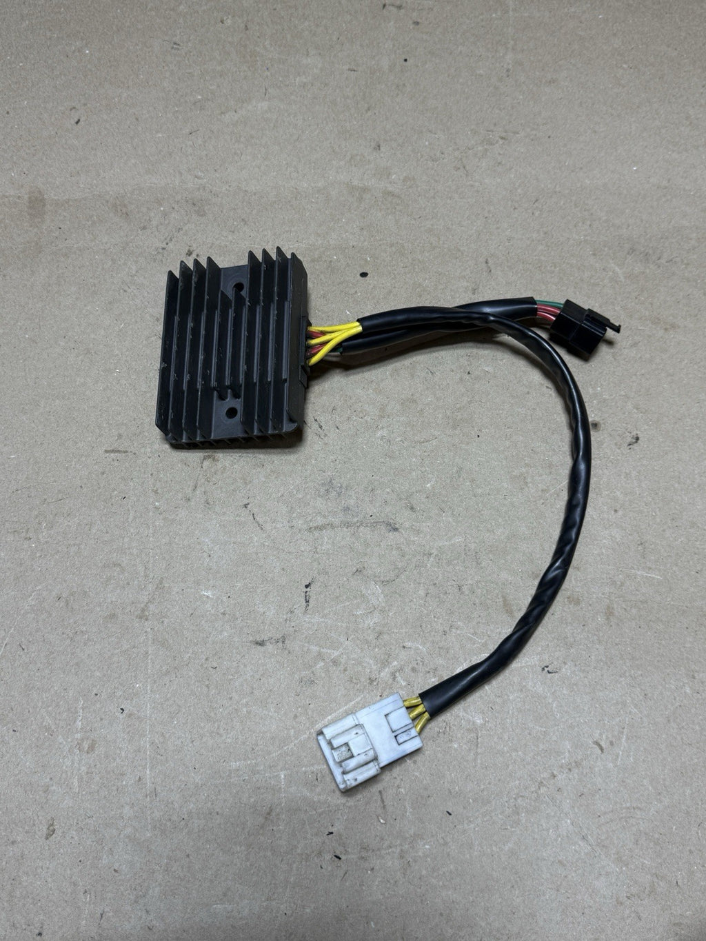 15-19 Aprilia RSV4 OEM Rectifier Voltage Regulator Charging Unit