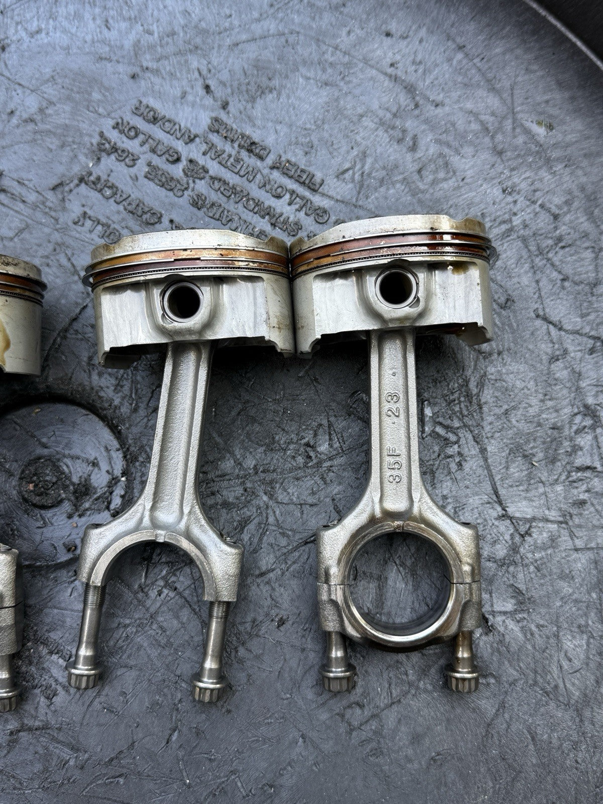 2000-2003 Suzuki GSXR750 OEM Engine Motor Block Pistons Connecting Rods Assembly19