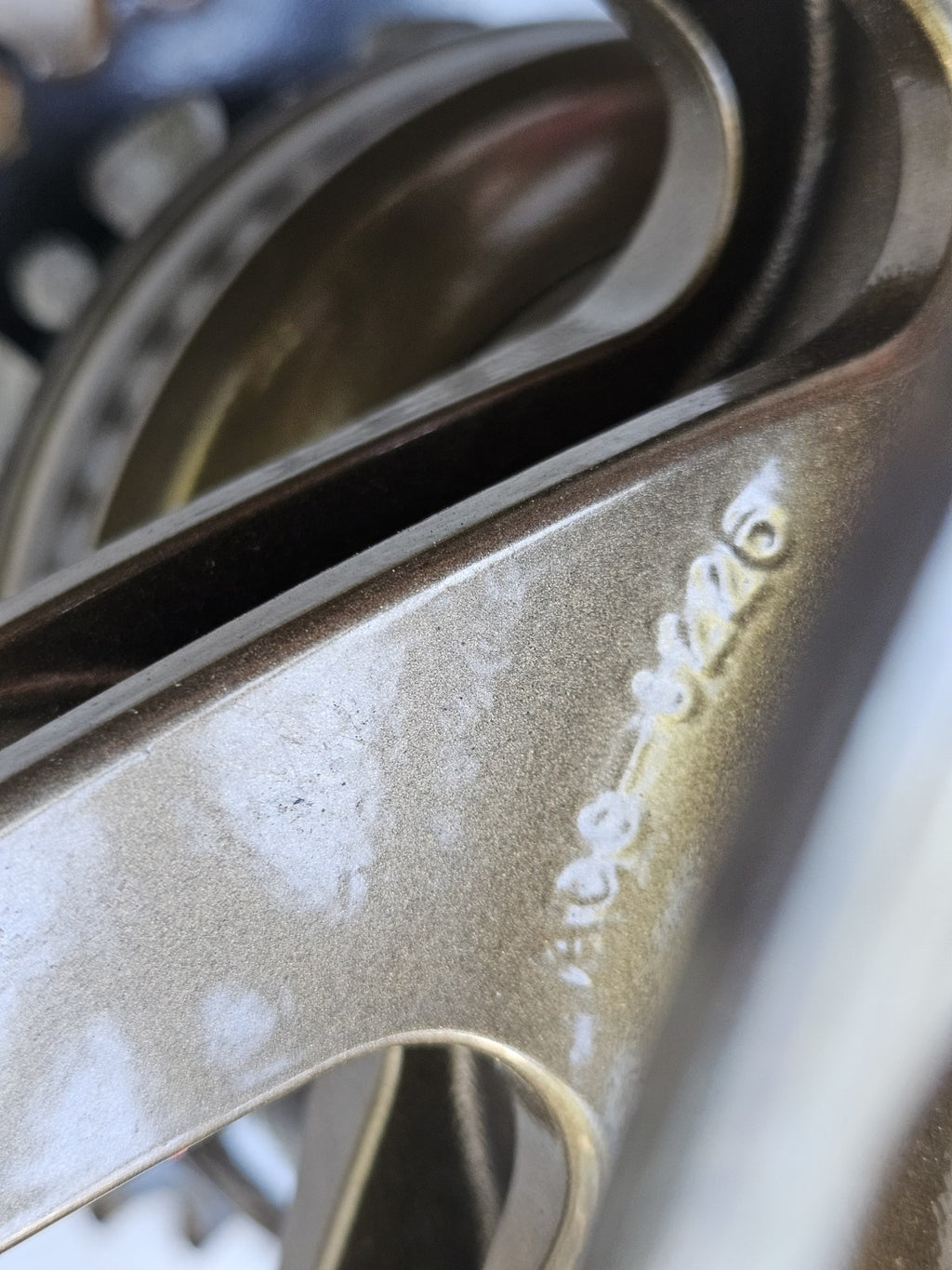 KAWASAKI NINJA ZX10RR ZX10R Marchesini FORGED REAR WHEEL RIM GOLD BRONZE6