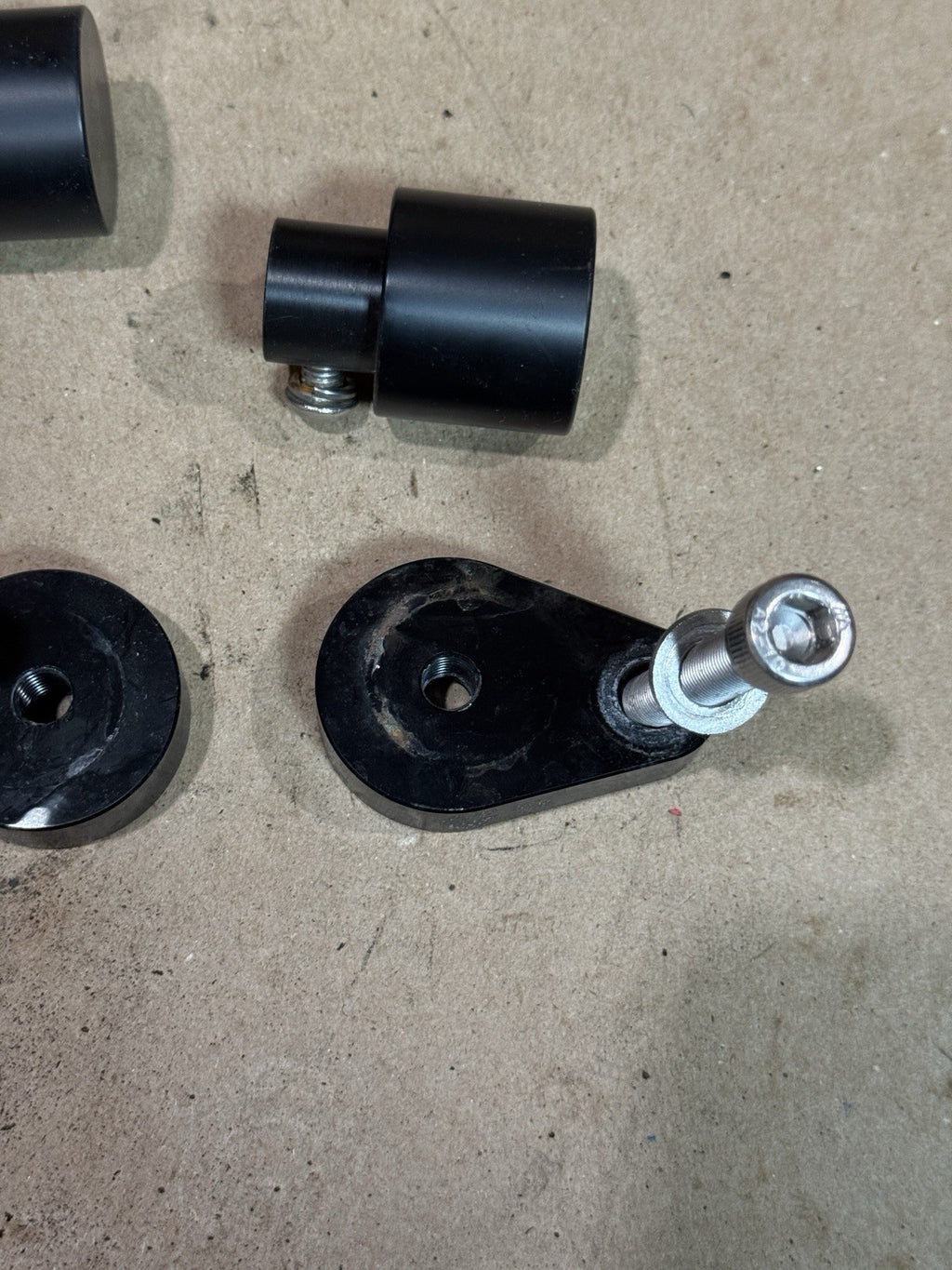 2008-2009 Yamaha YZF-R6 R6 Delrin Frame Sliders Crash Protectors Left Right Pair6