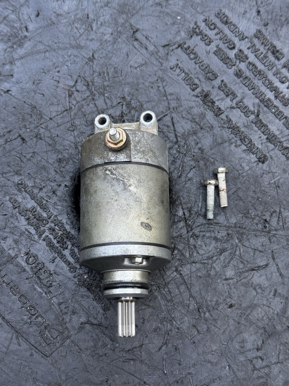 2000-2003 Suzuki GSXR750 OEM Engine Electric Starter Motor Assembly Tested Works0