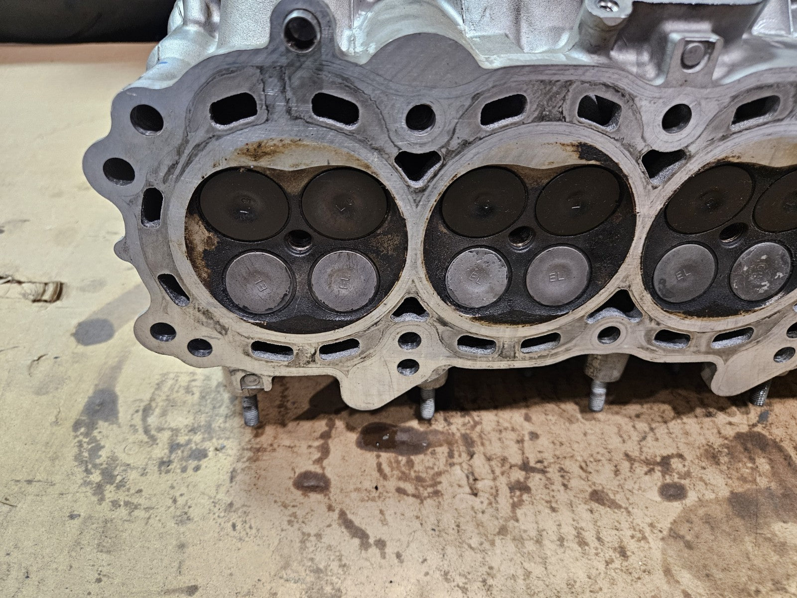06-07 Honda CBR1000RR Cylinder Head Engine Motor OEM Top End 2006 2007 Factory