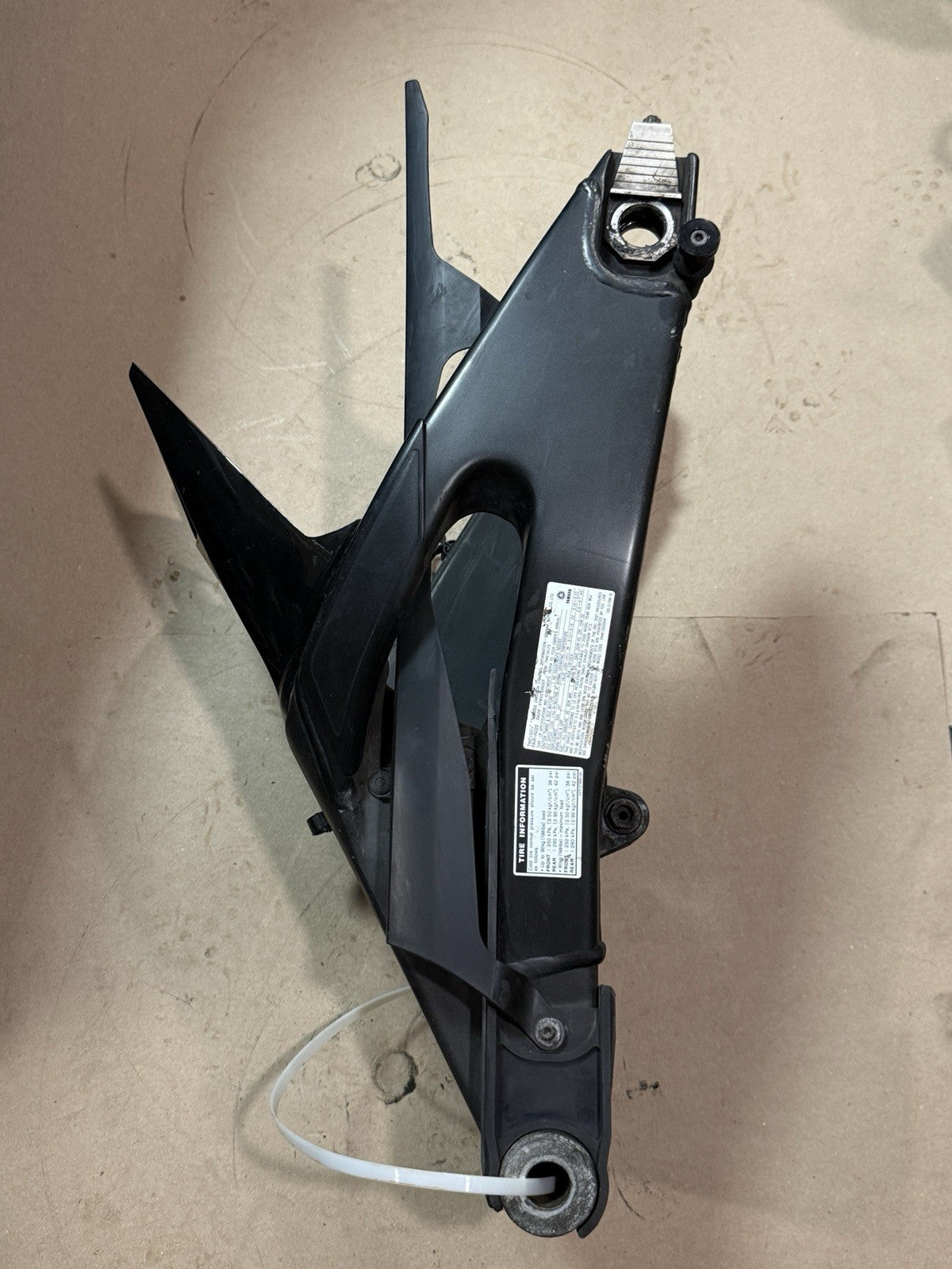2008-2016 Yamaha YZF R6 OEM Rear Swingarm Swing Arm Suspension Assembly