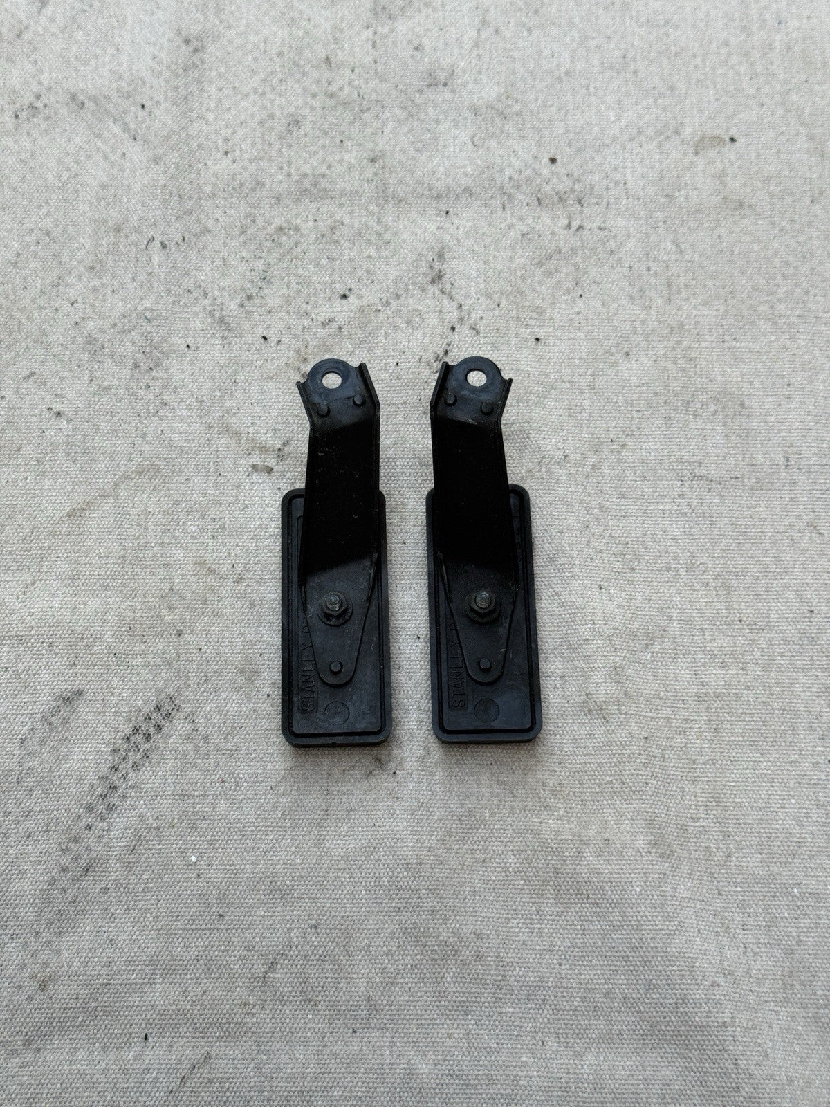 2007-2008 Yamaha YZF-R1 R1 OEM Front Side Reflector Bracket Pair 5VY-85122-00-005