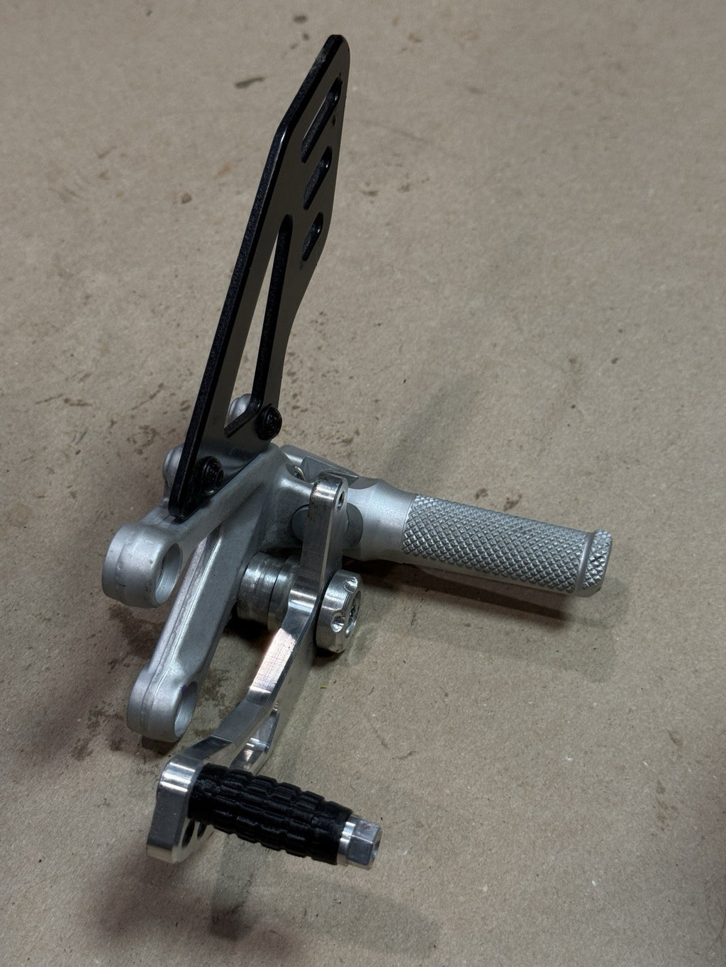 21-24 Aprilia RSV4 1100 OEM Left Front Foot Peg Footpeg Shifter Assembly Genuine