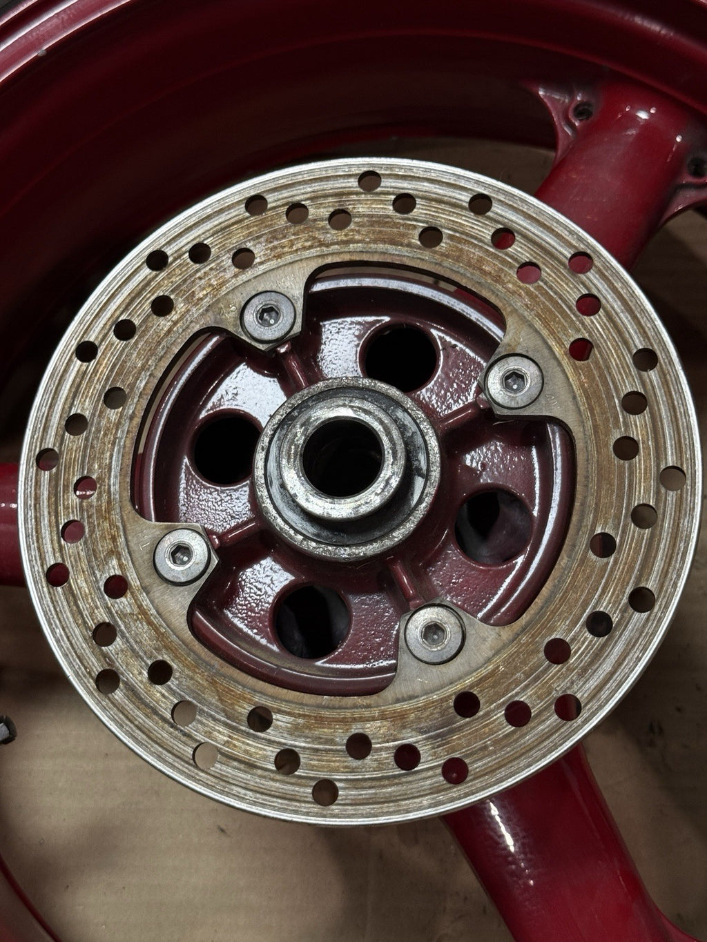 1998-2008 Kawasaki Ninja ZX6R ZX636 ZZR600 OEM Rear Wheel Rim Wheel Assembly17