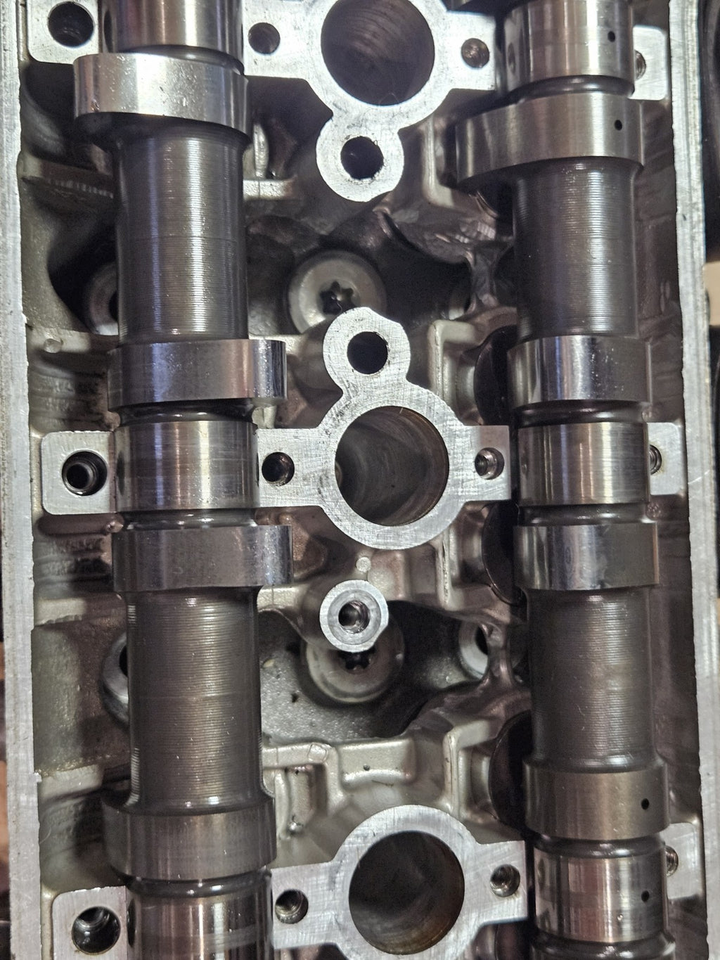 06-07 2006 Honda CBR1000RR CBR 1000RR OEM Cylinder Head 12010-MEL-D20 PARTS