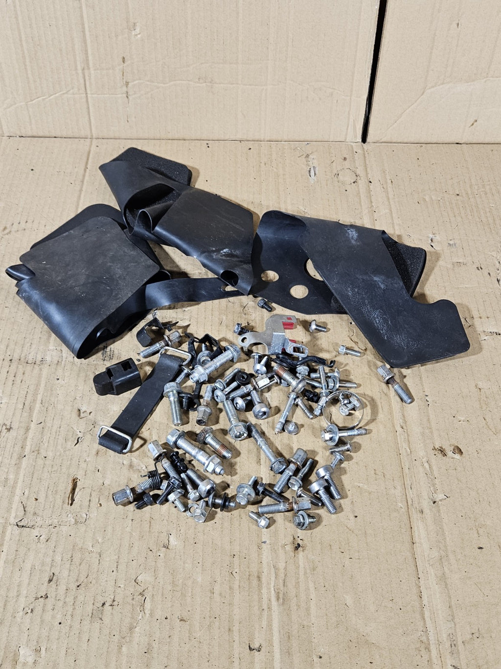 2013 Honda CBR600RR Miscellaneous Bolts OEM 64350MJCA20ZA 2013-2020 Honda CBR6007