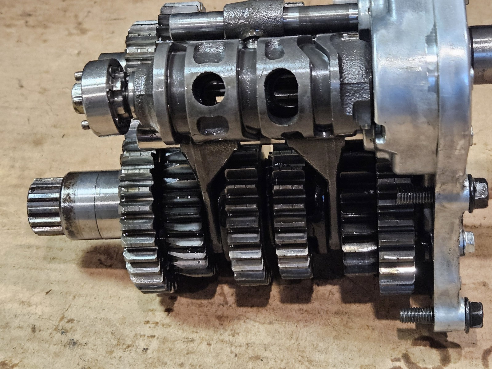 06-07 2006 HONDA CBR1000RR OEM Complete Transmission Assembly