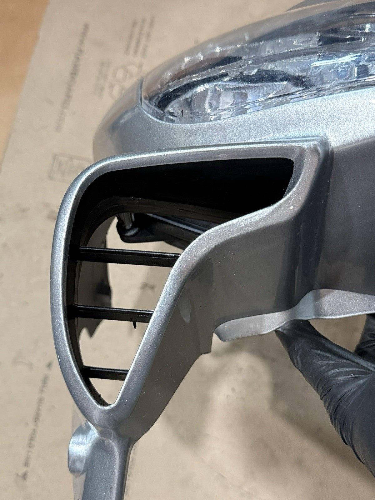 2001-2003 Honda CBR600F4i Front Upper Nose Fairing Headlight Cowl