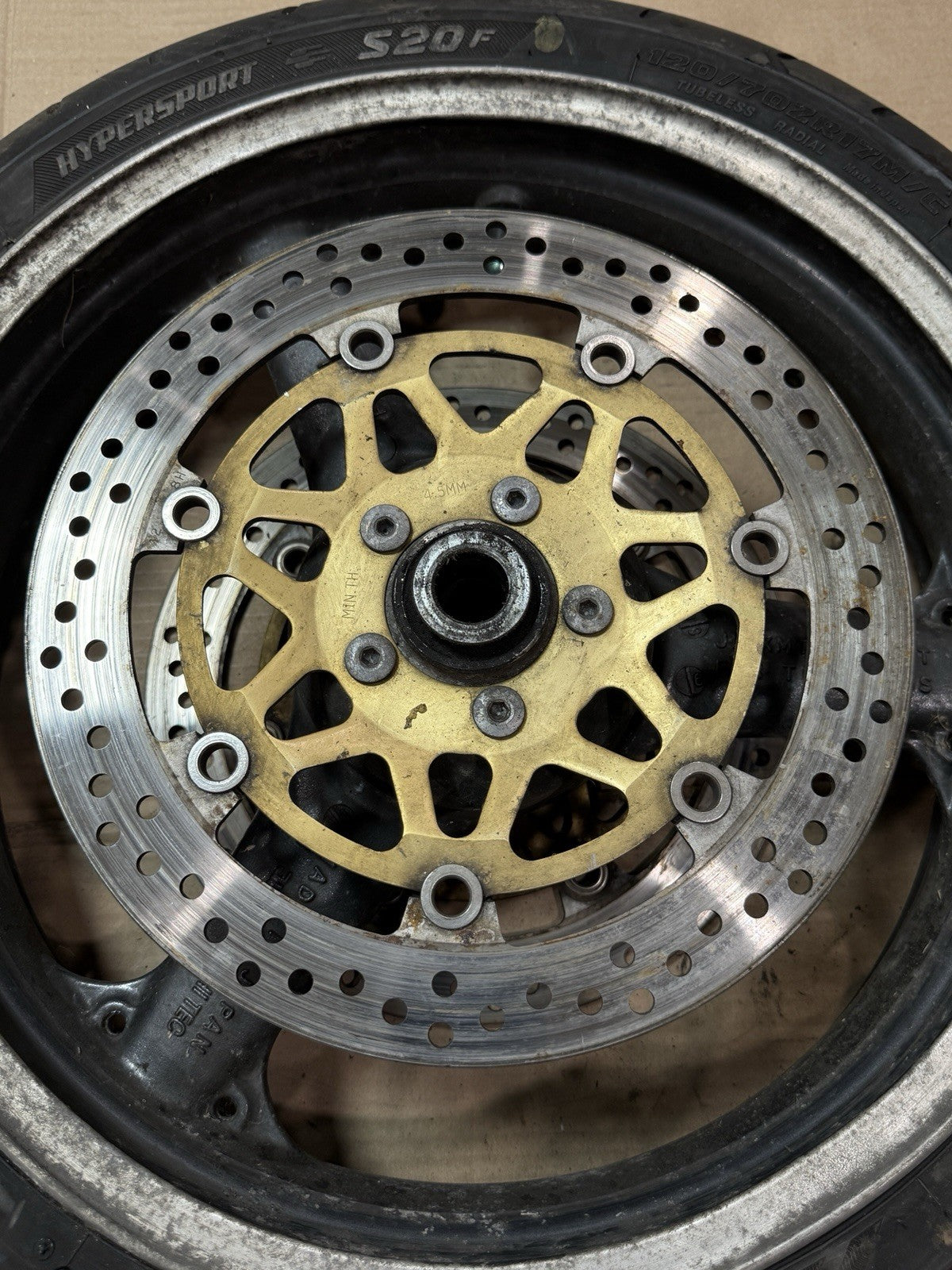 98-02 Kawasaki Ninja ZX6R ZX600 00-03 ZX9R OEM Front Wheel Rim 17x3.5 41073-16337
