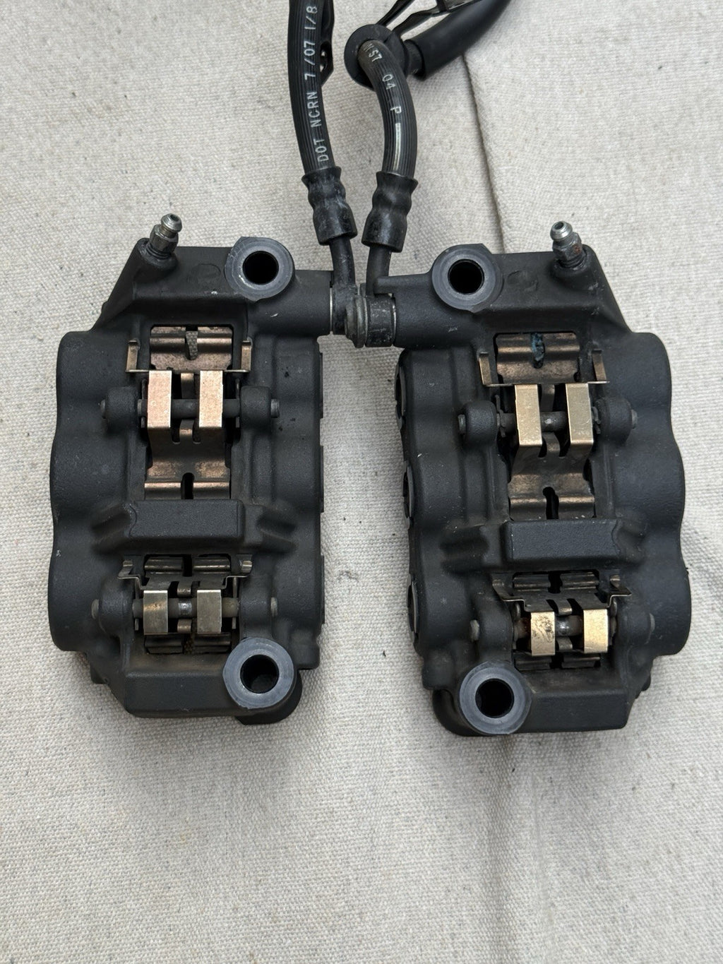 2007-2008 Yamaha YZF-R1 R1 OEM Front Brake Calipers L&R Master Cylinder Radial 11